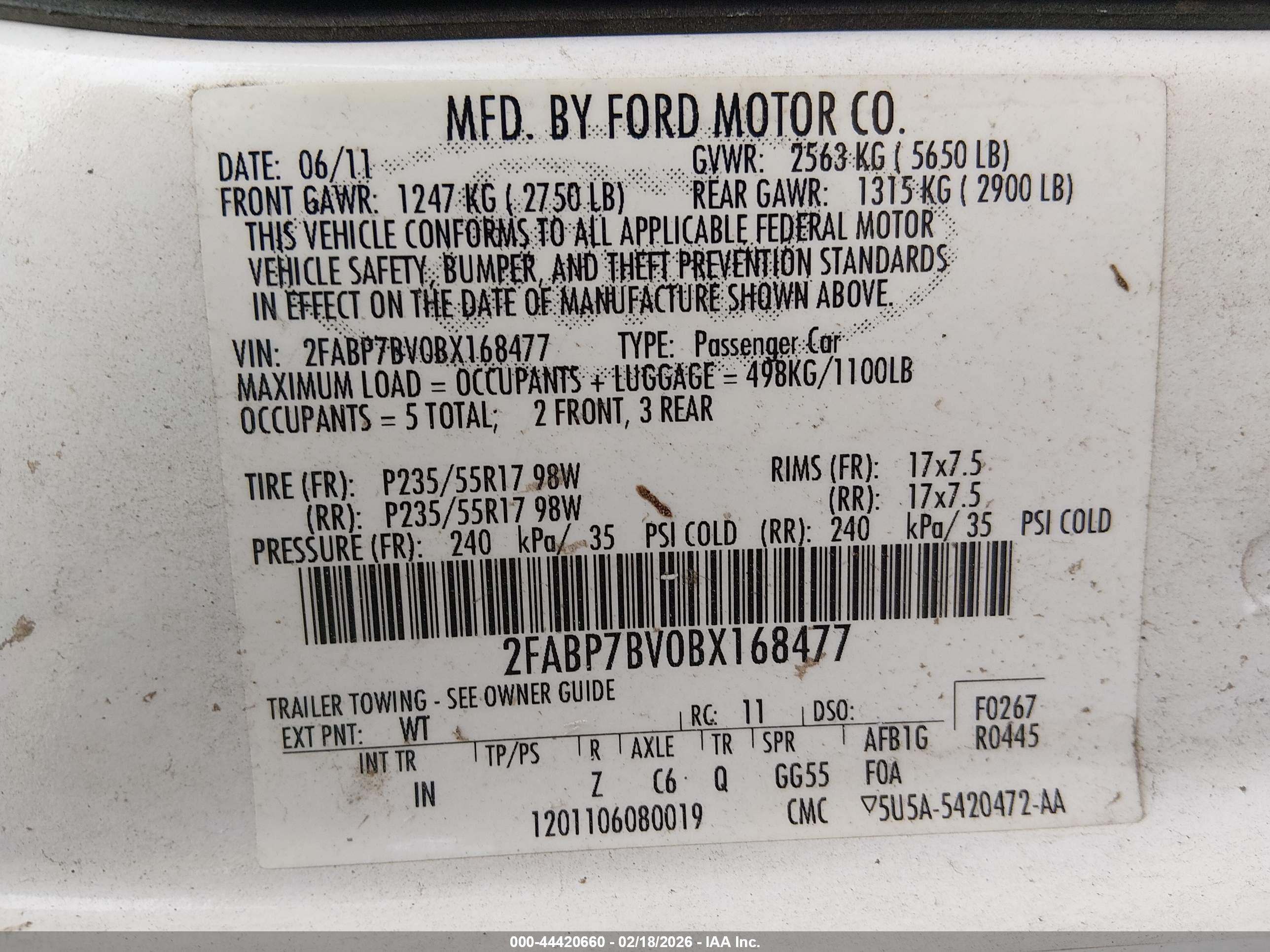 FORD CROWN image 9