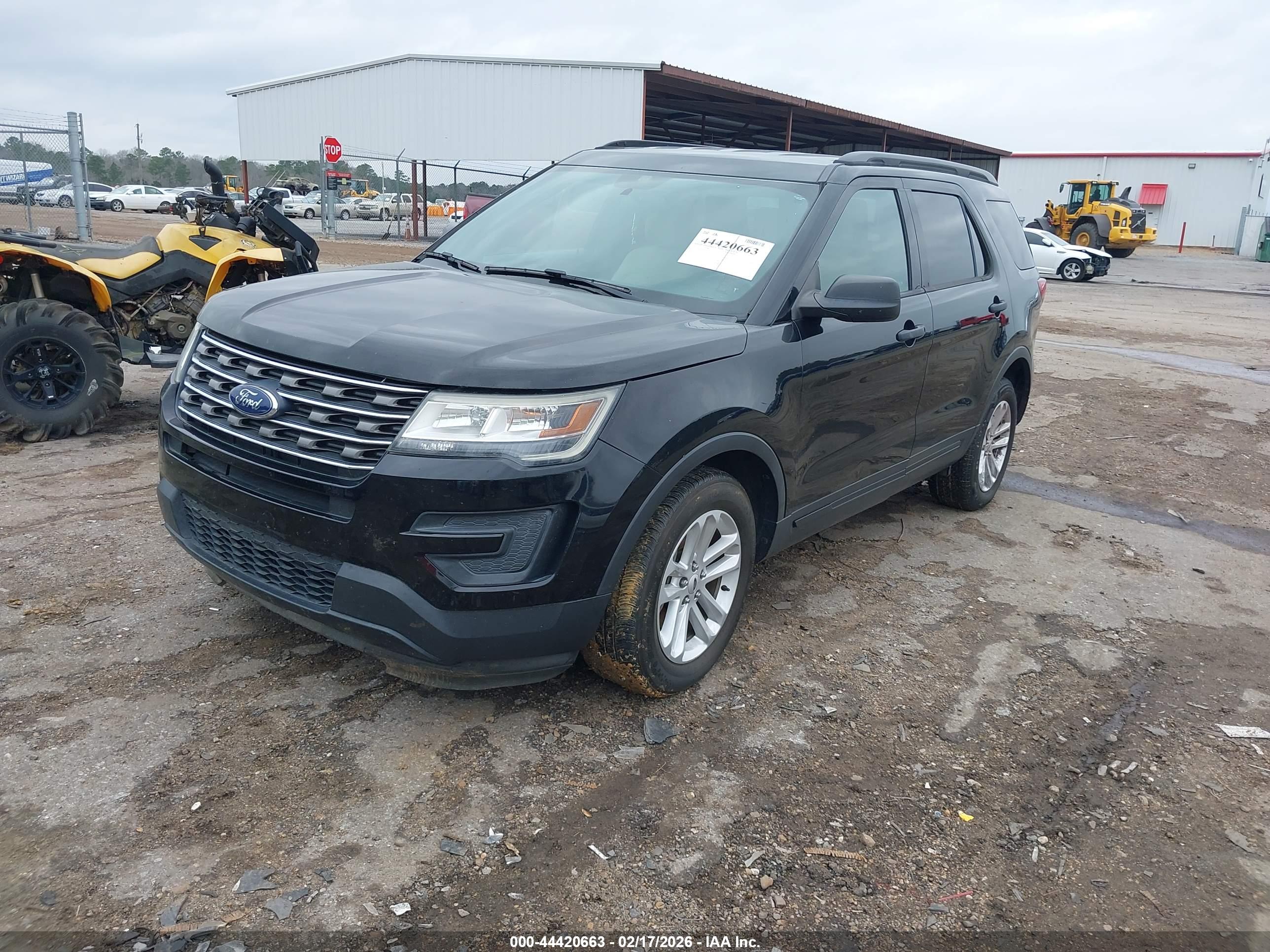 FORD EXPLORER image 2