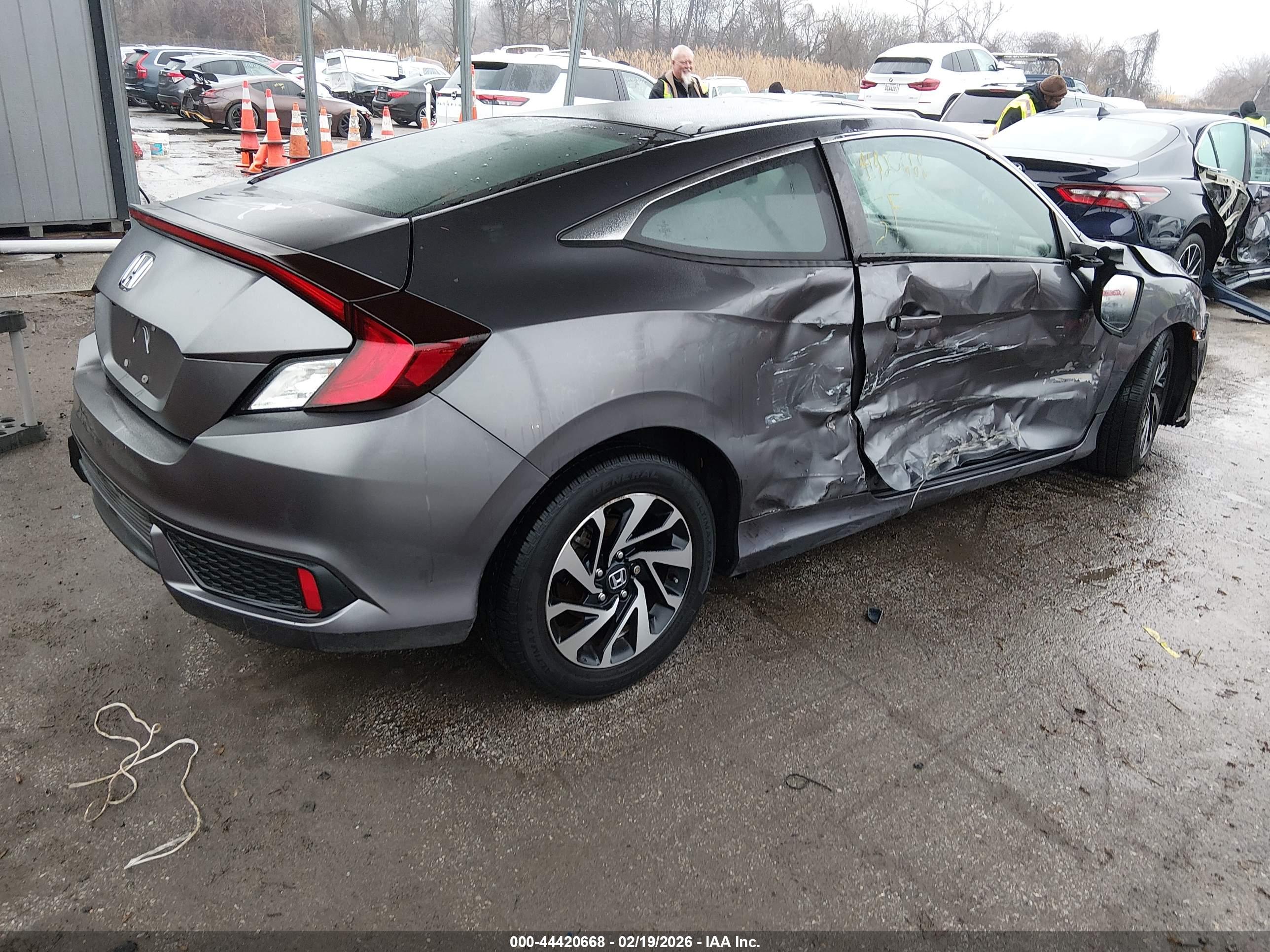 HONDA CIVIC image 4