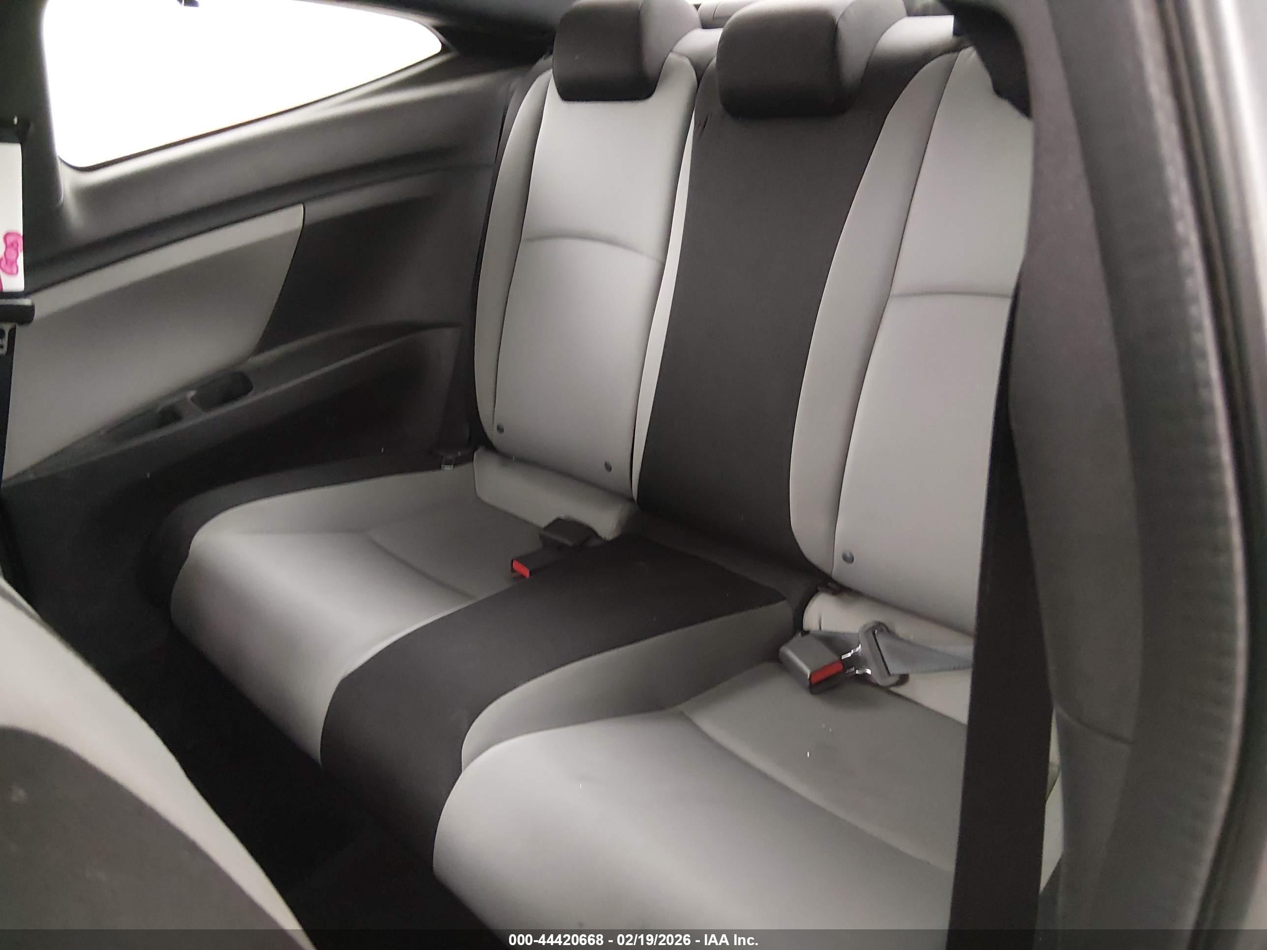 HONDA CIVIC image 8