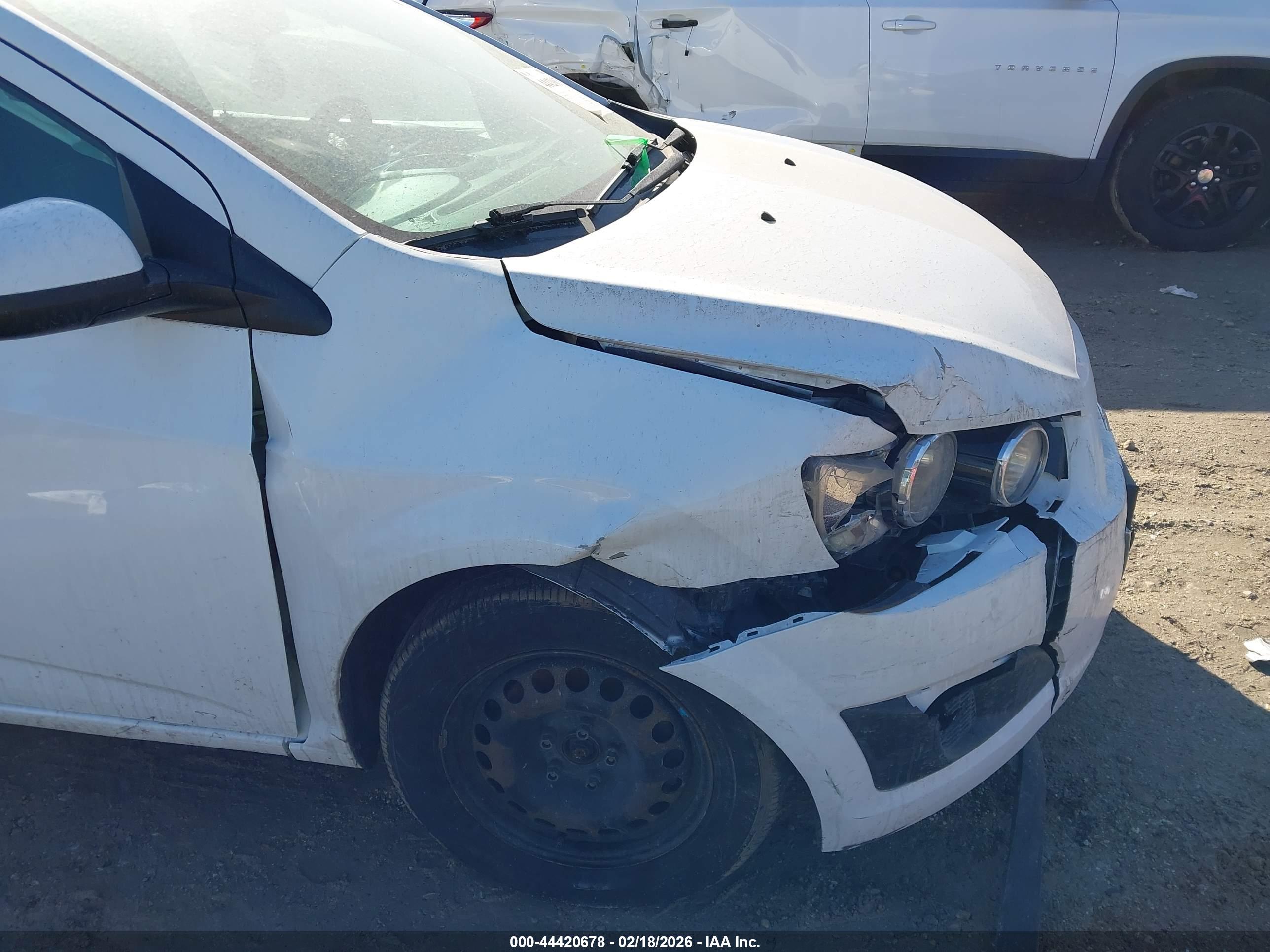 CHEVROLET SONIC image 6