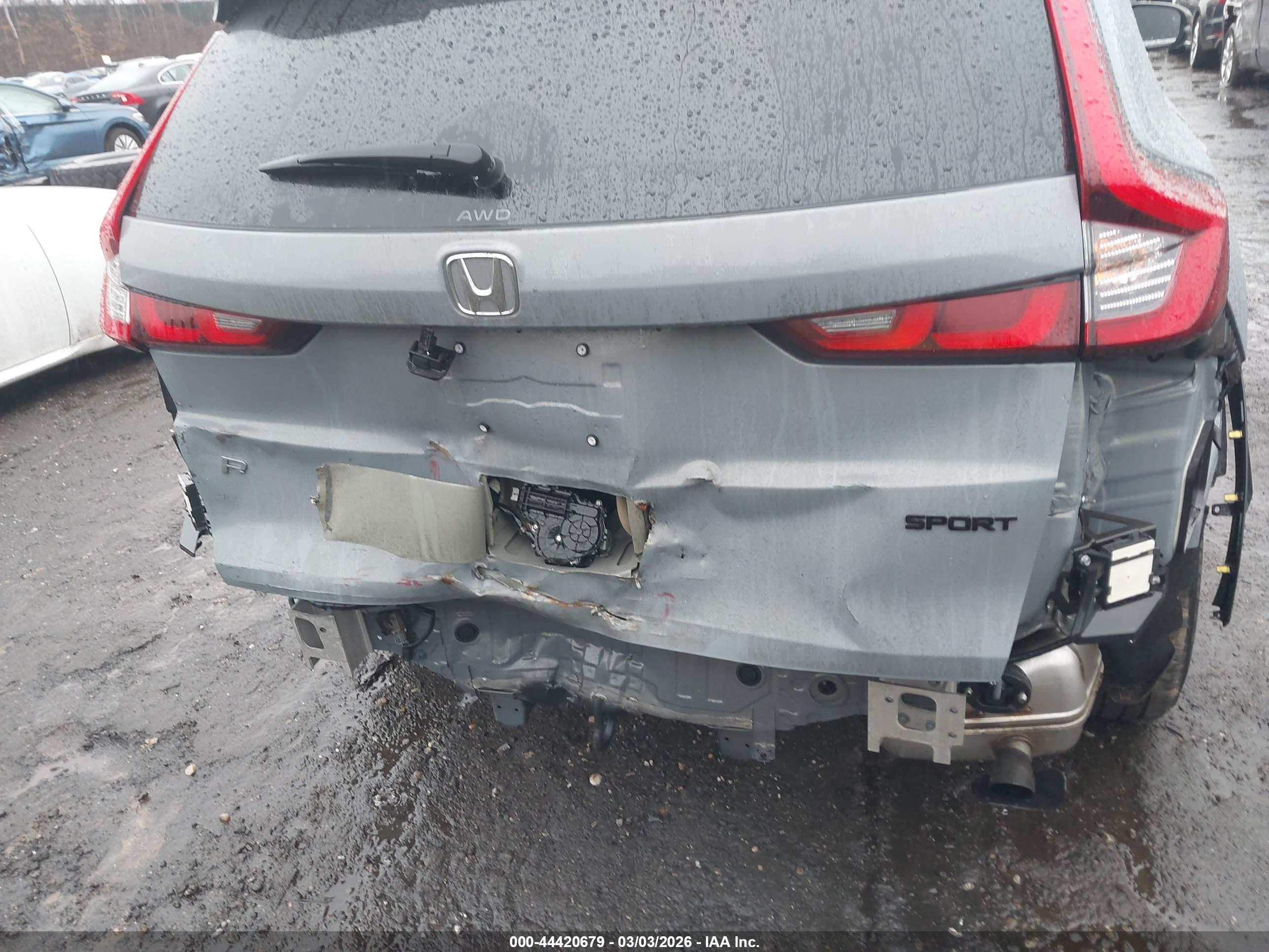 HONDA CR-V image 6