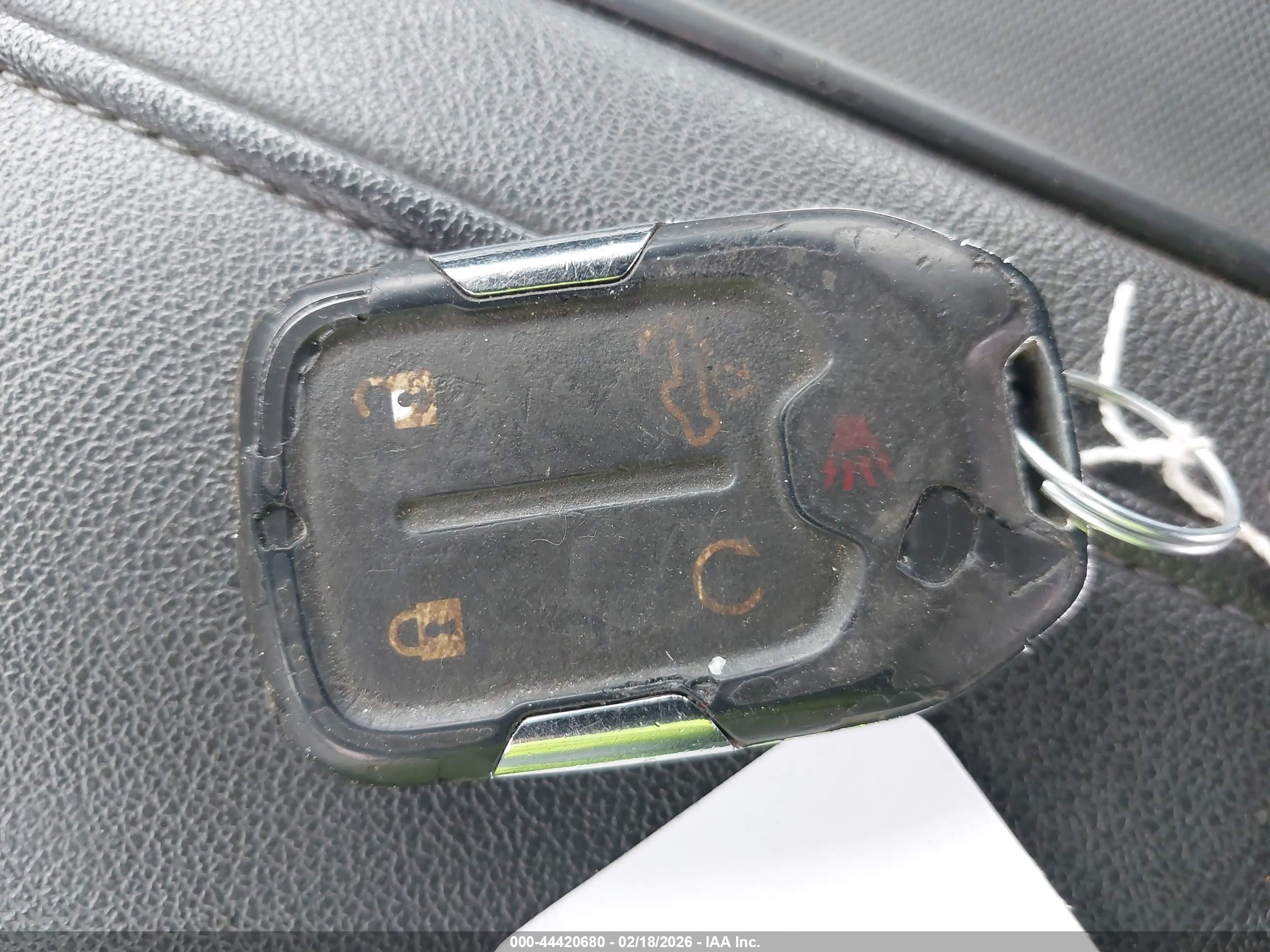 GMC SIERRA image 11