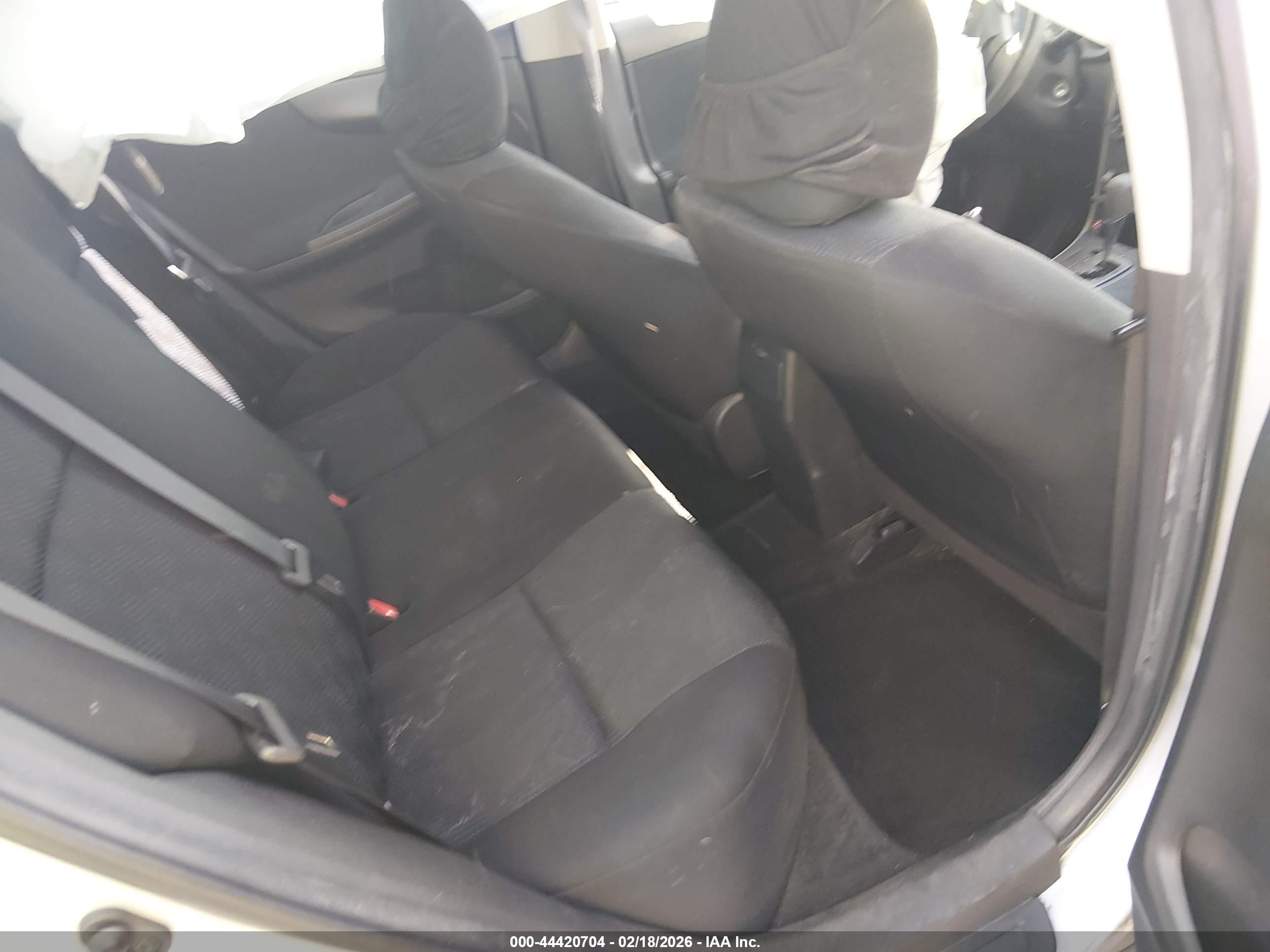 TOYOTA COROLLA image 8