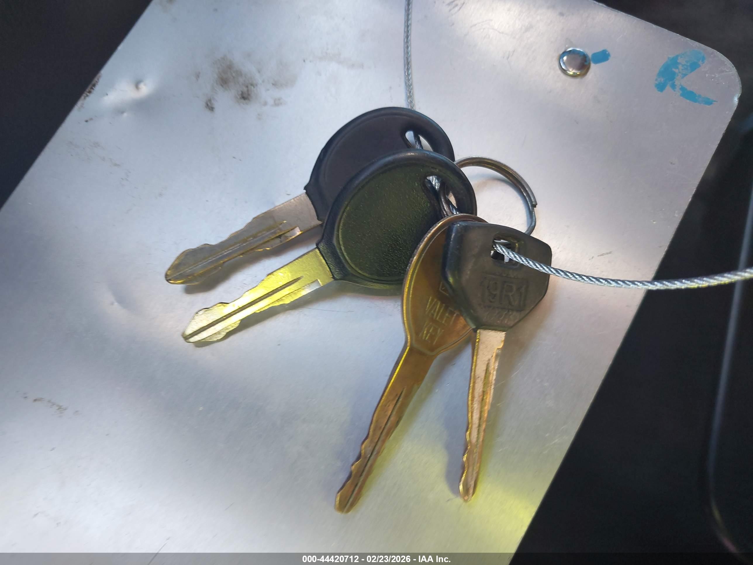 DODGE CARAVAN image 11