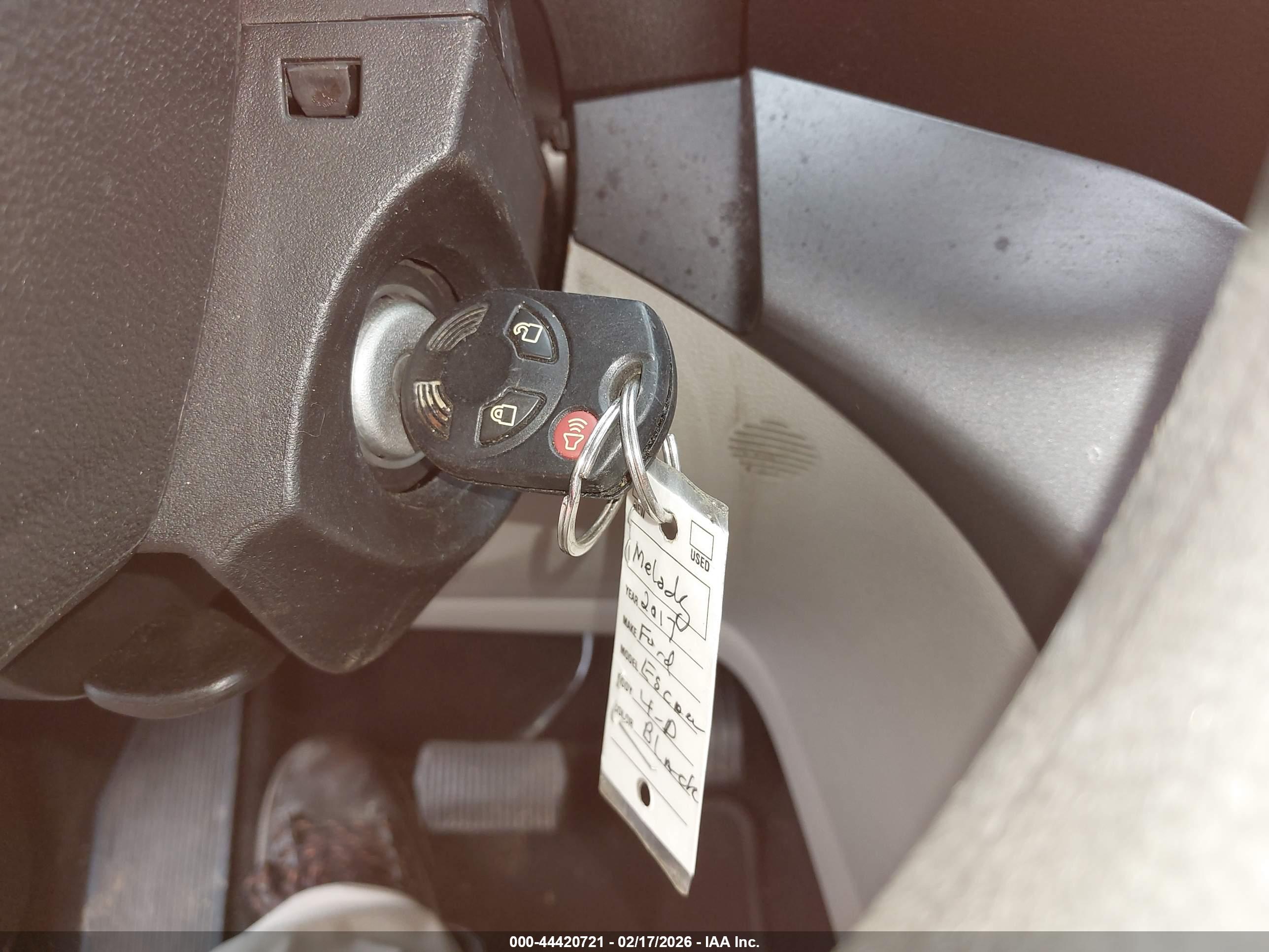 FORD ESCAPE image 11
