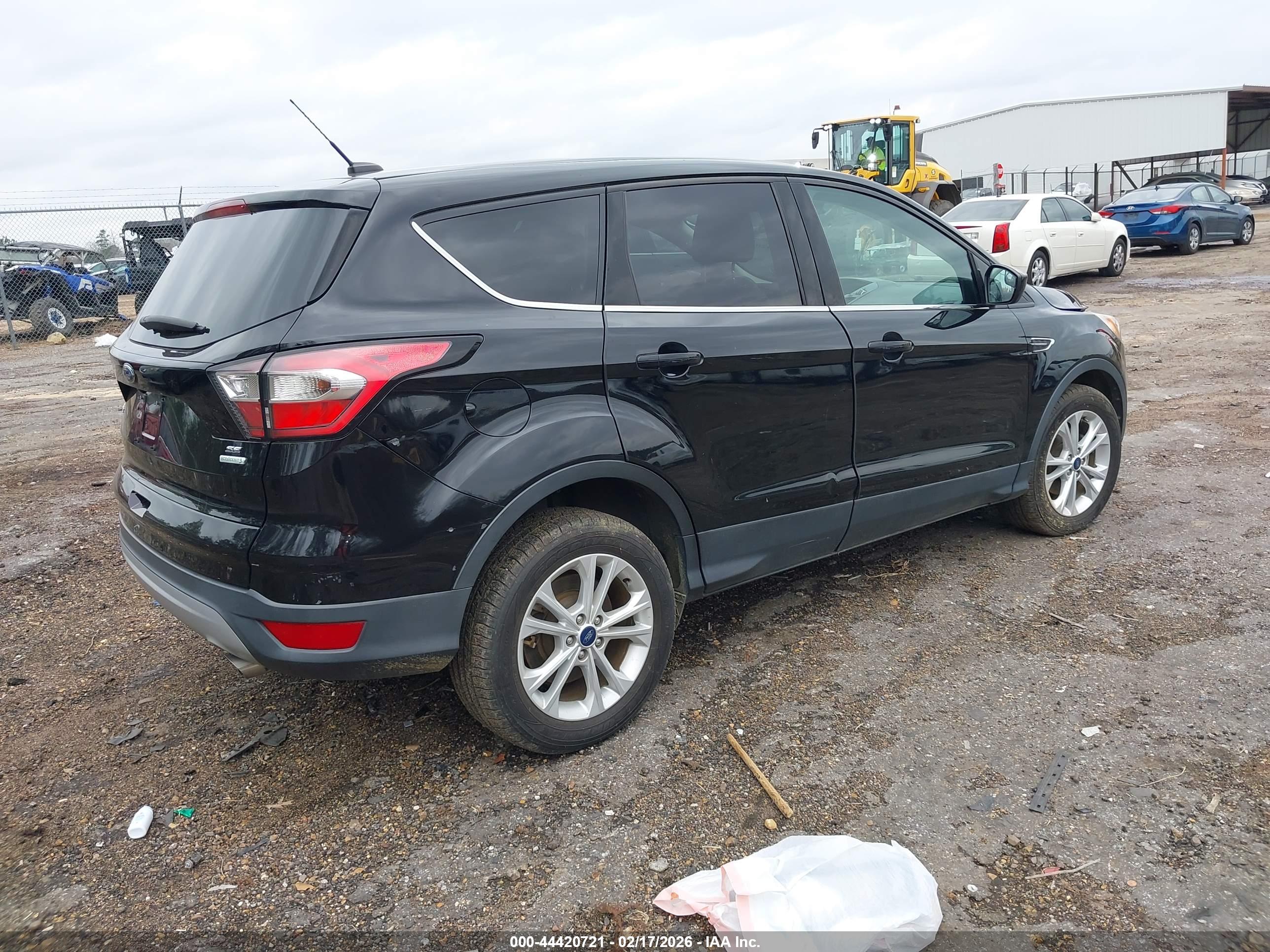 FORD ESCAPE image 4