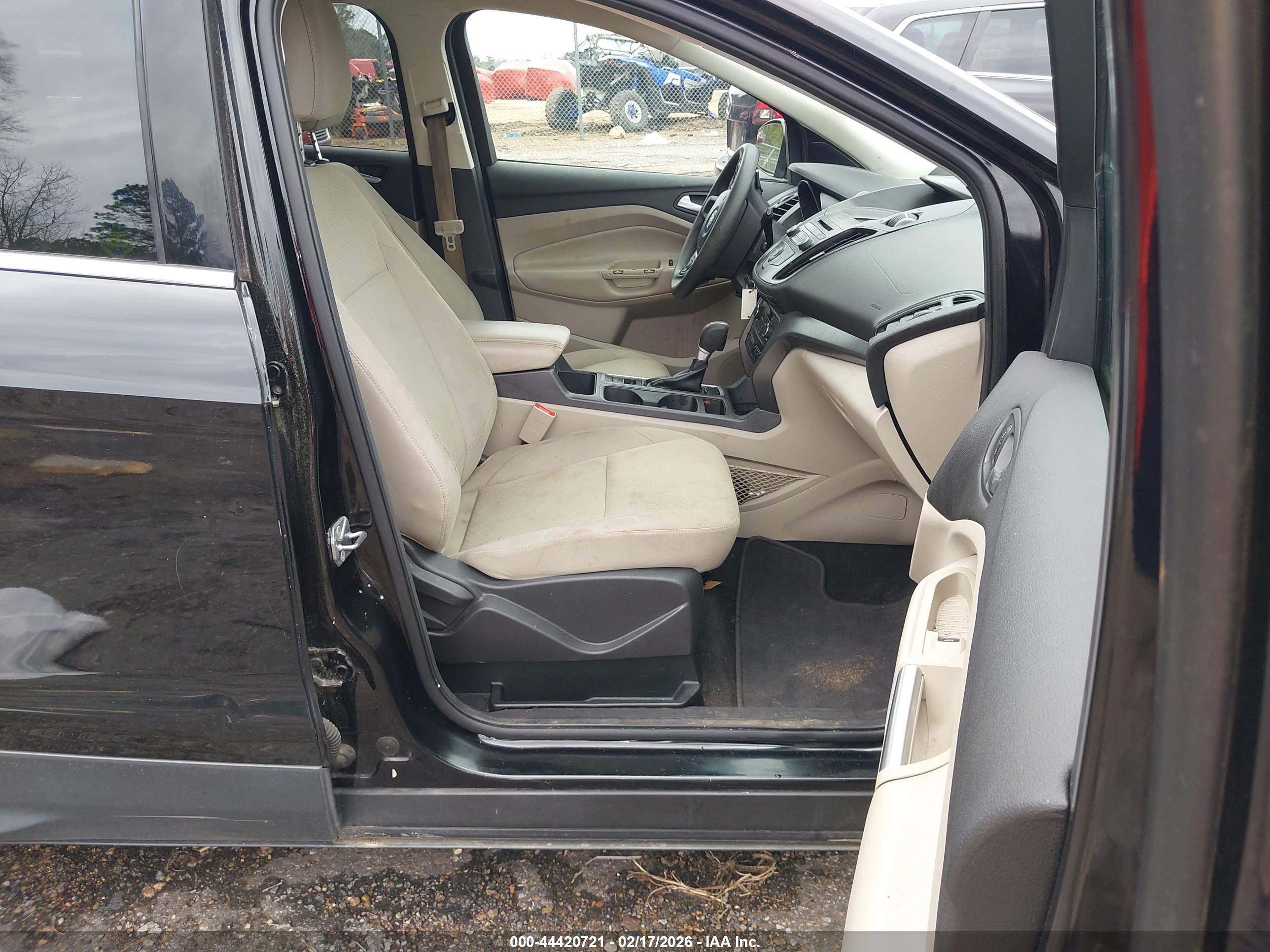 FORD ESCAPE image 5