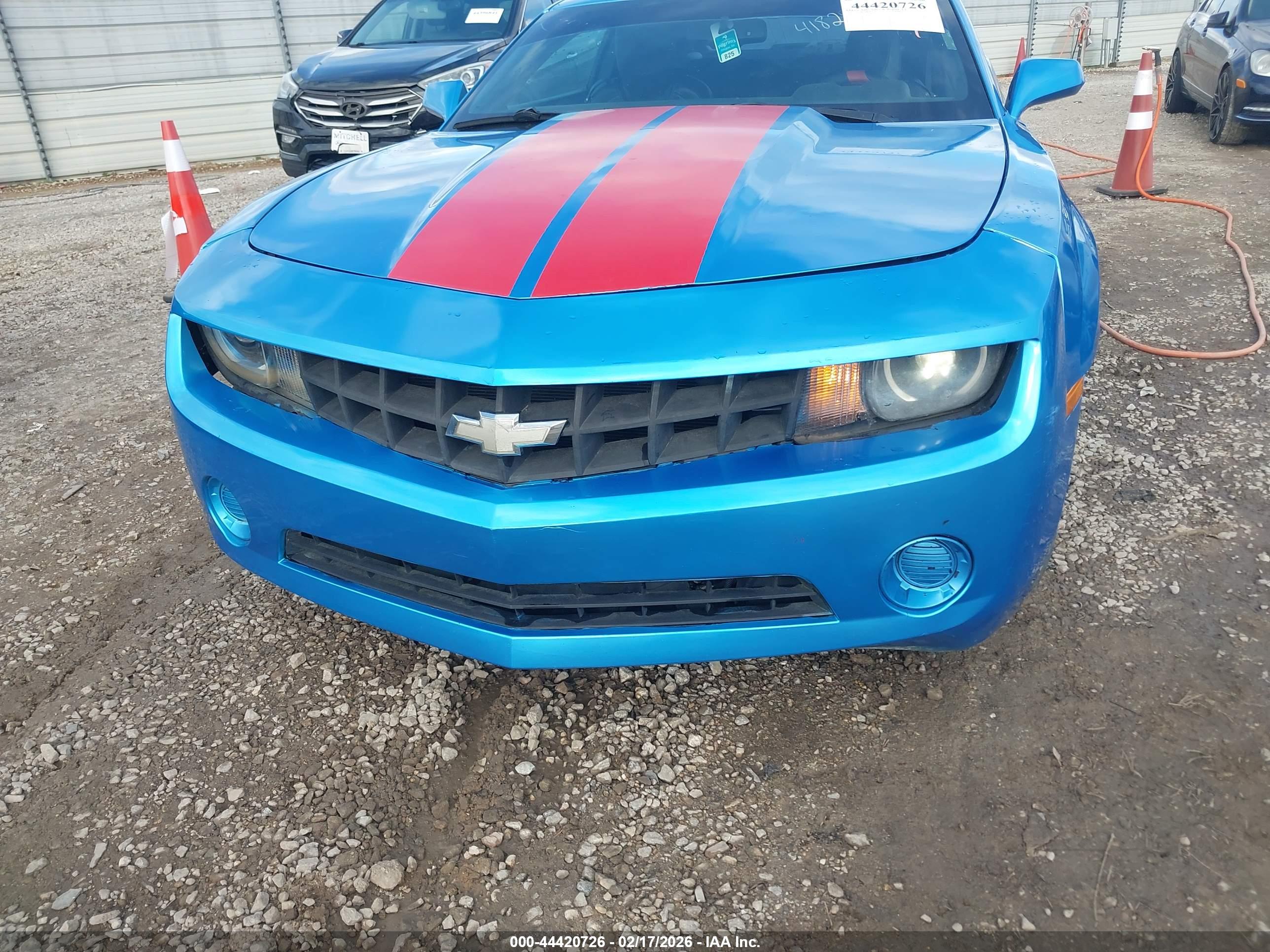 CHEVROLET CAMARO image 6