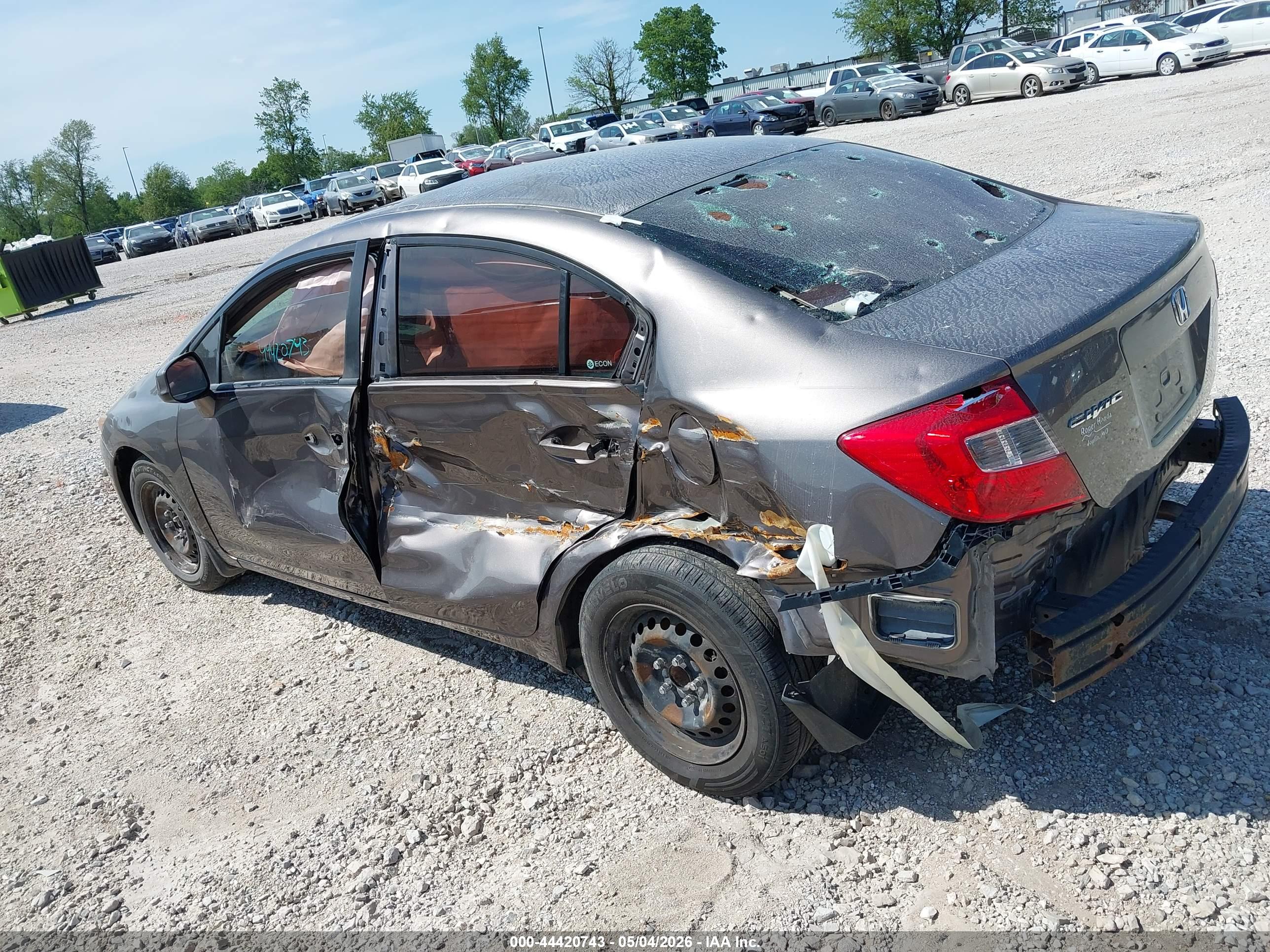 HONDA CIVIC image 3