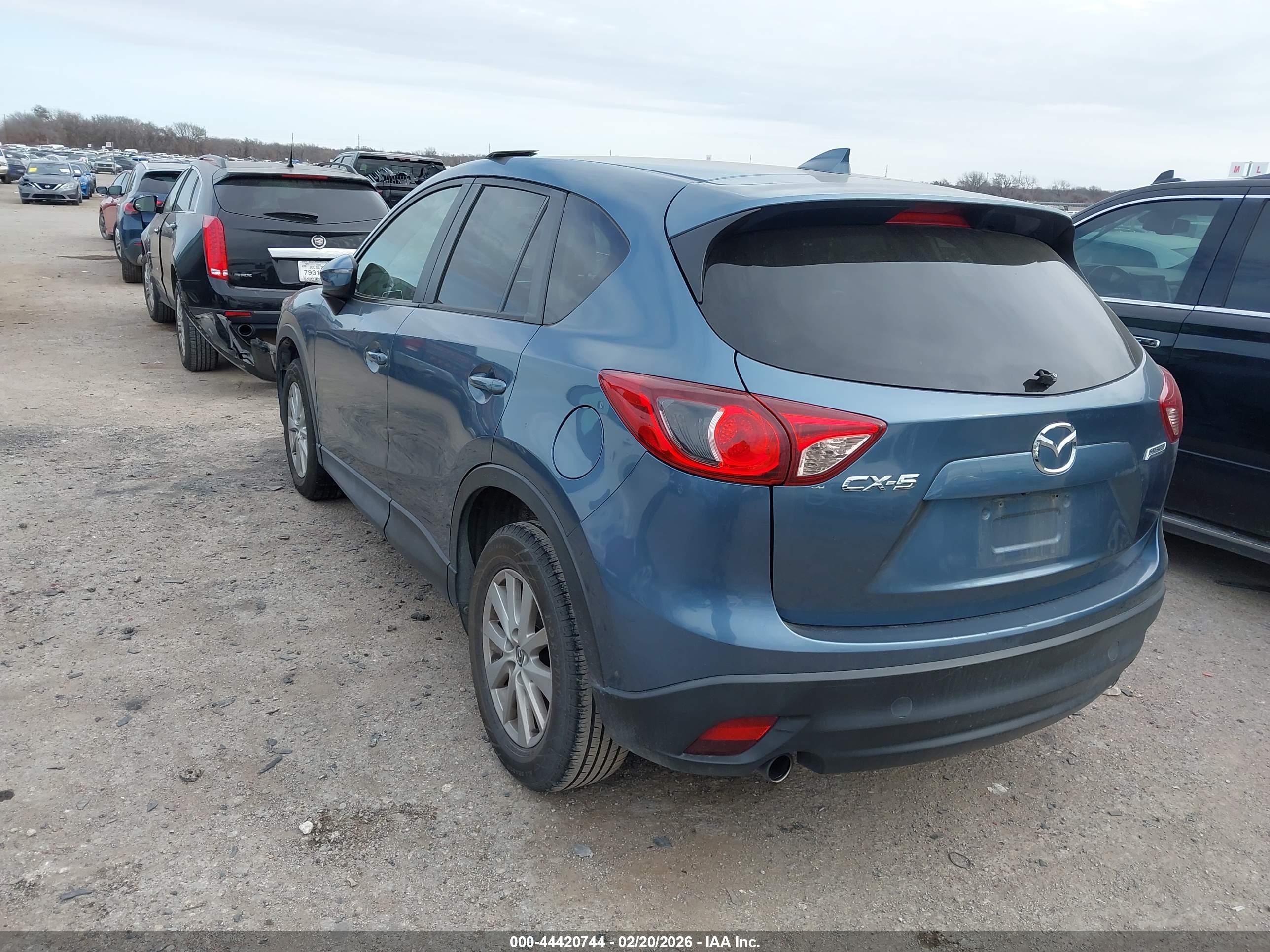MAZDA CX-5 image 3