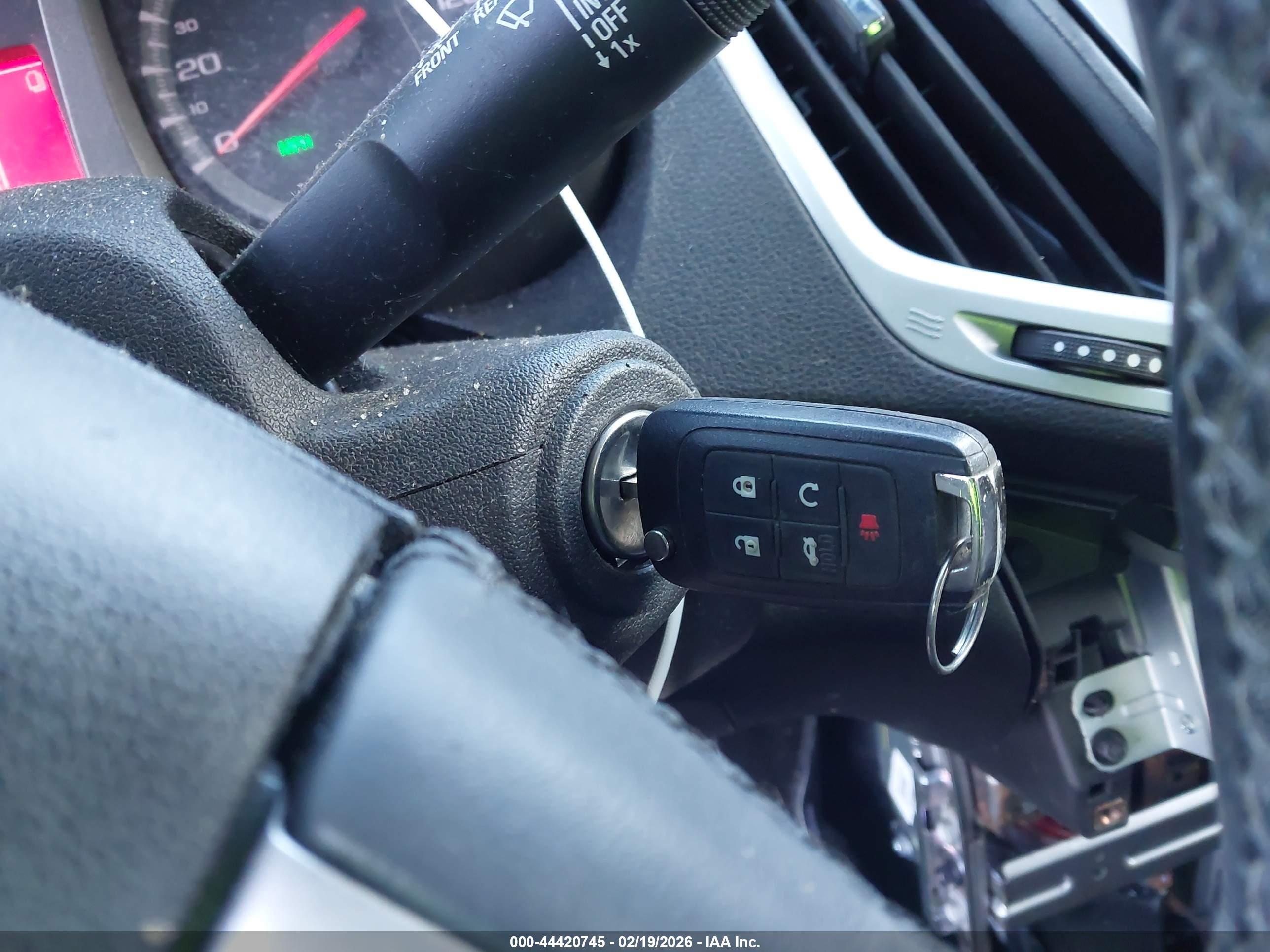 GMC TERRAIN image 11