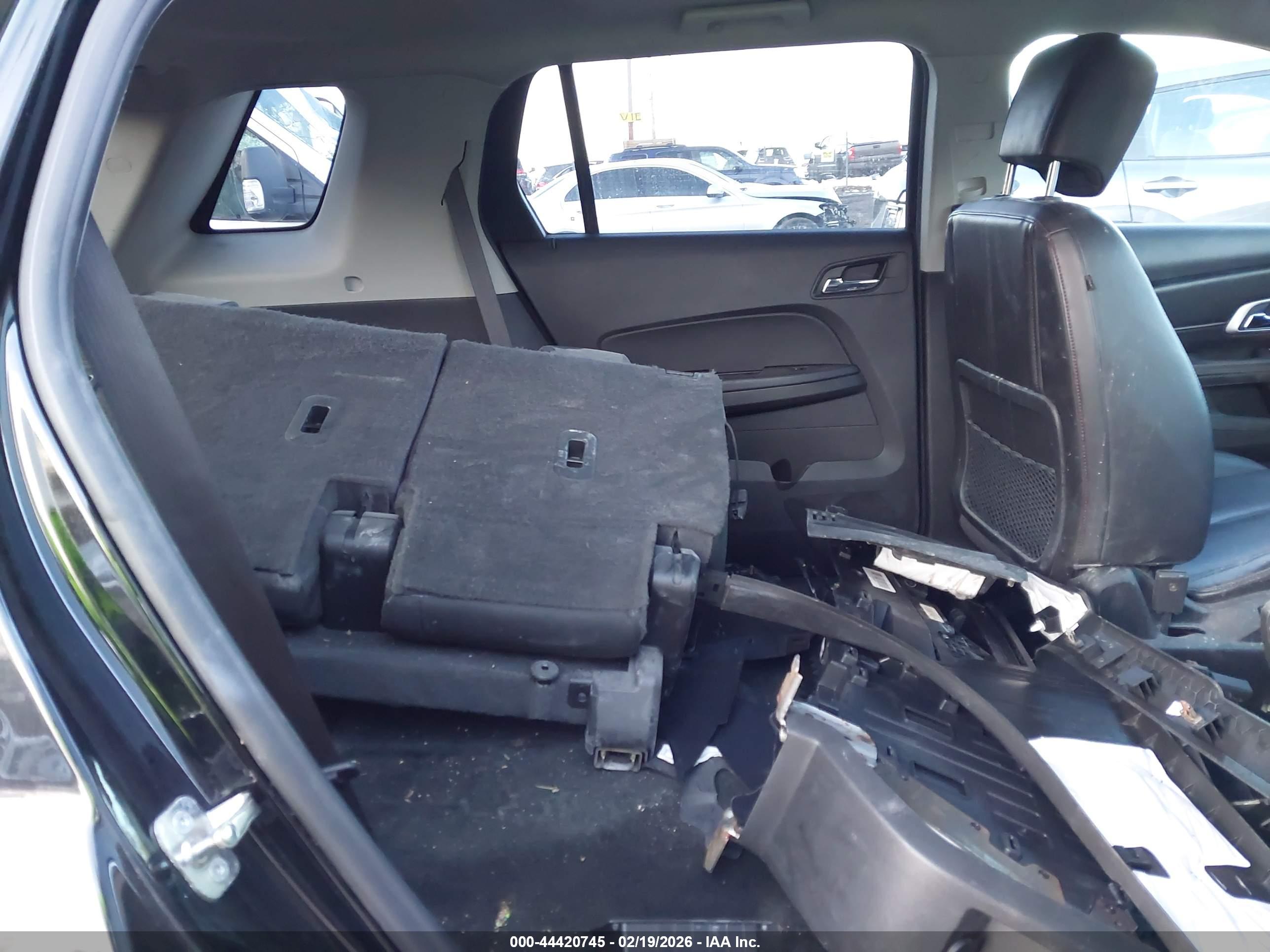GMC TERRAIN image 8
