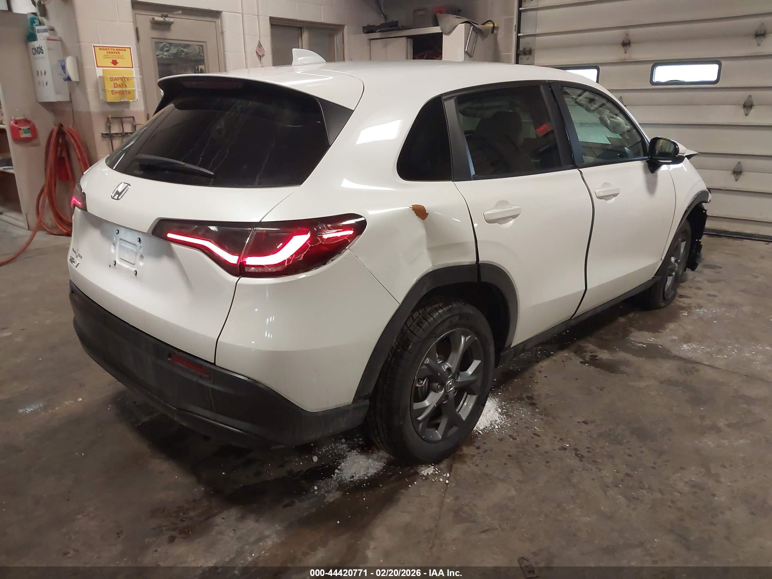 HONDA HR-V image 4