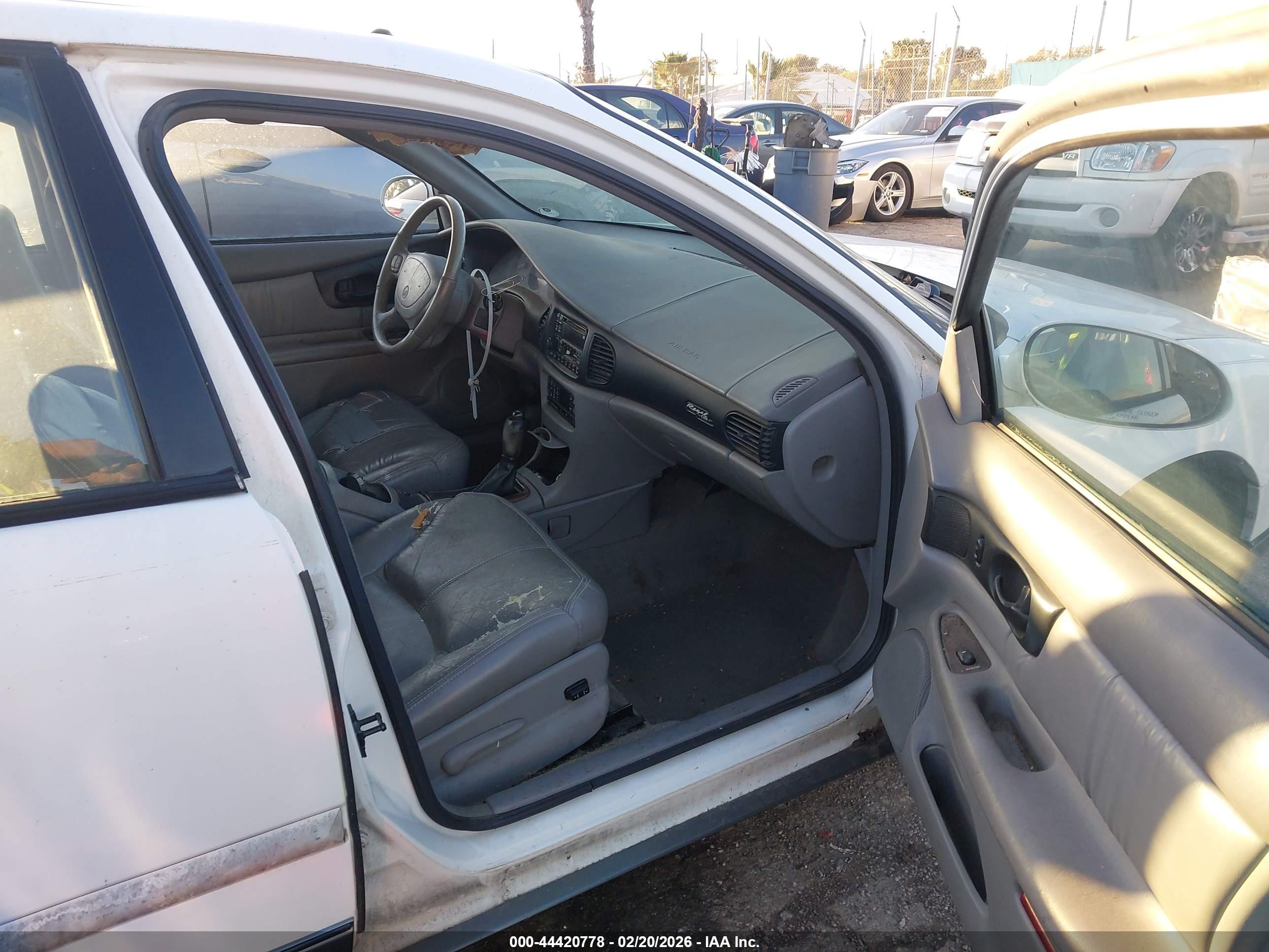 BUICK REGAL image 5