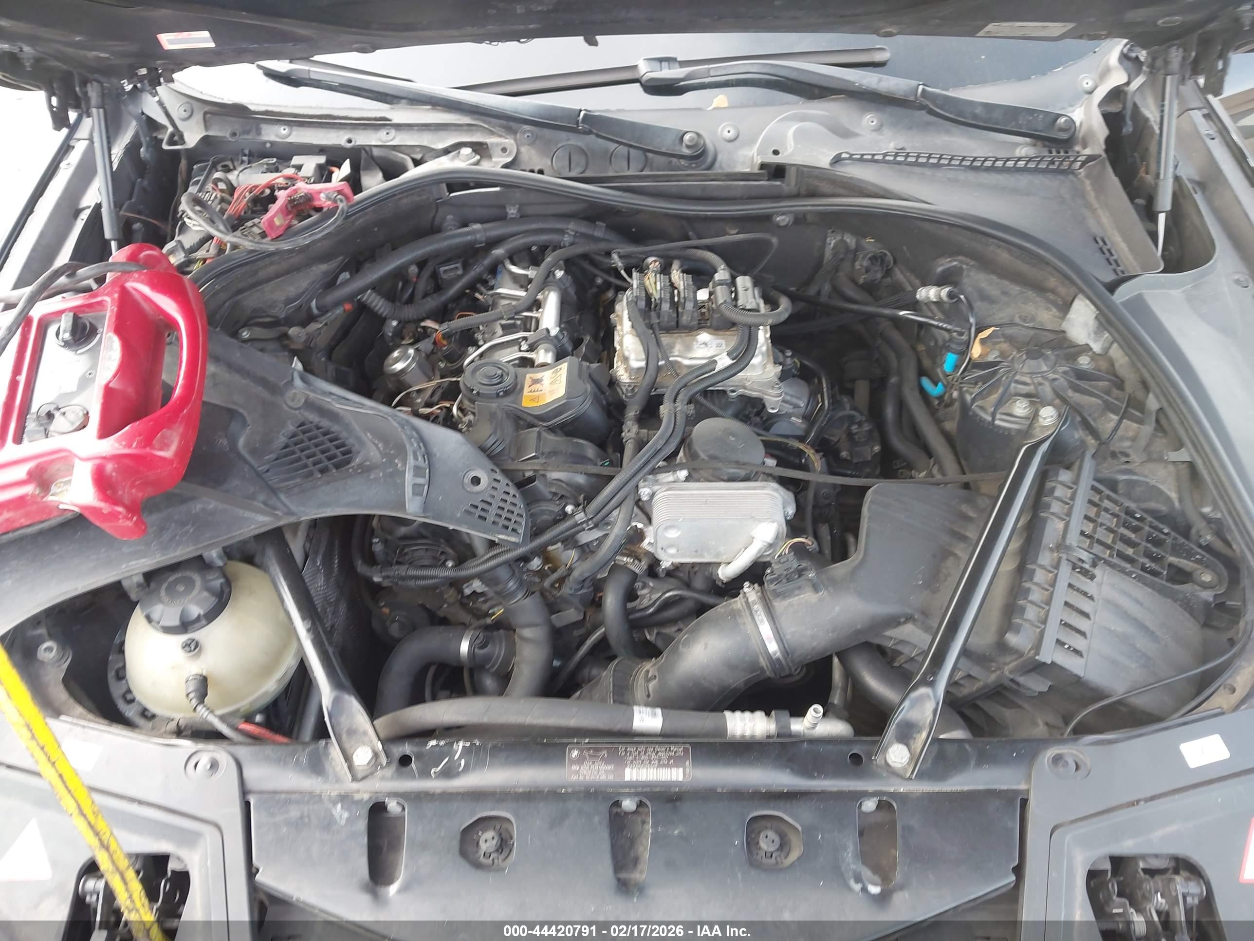 BMW 528I image 10