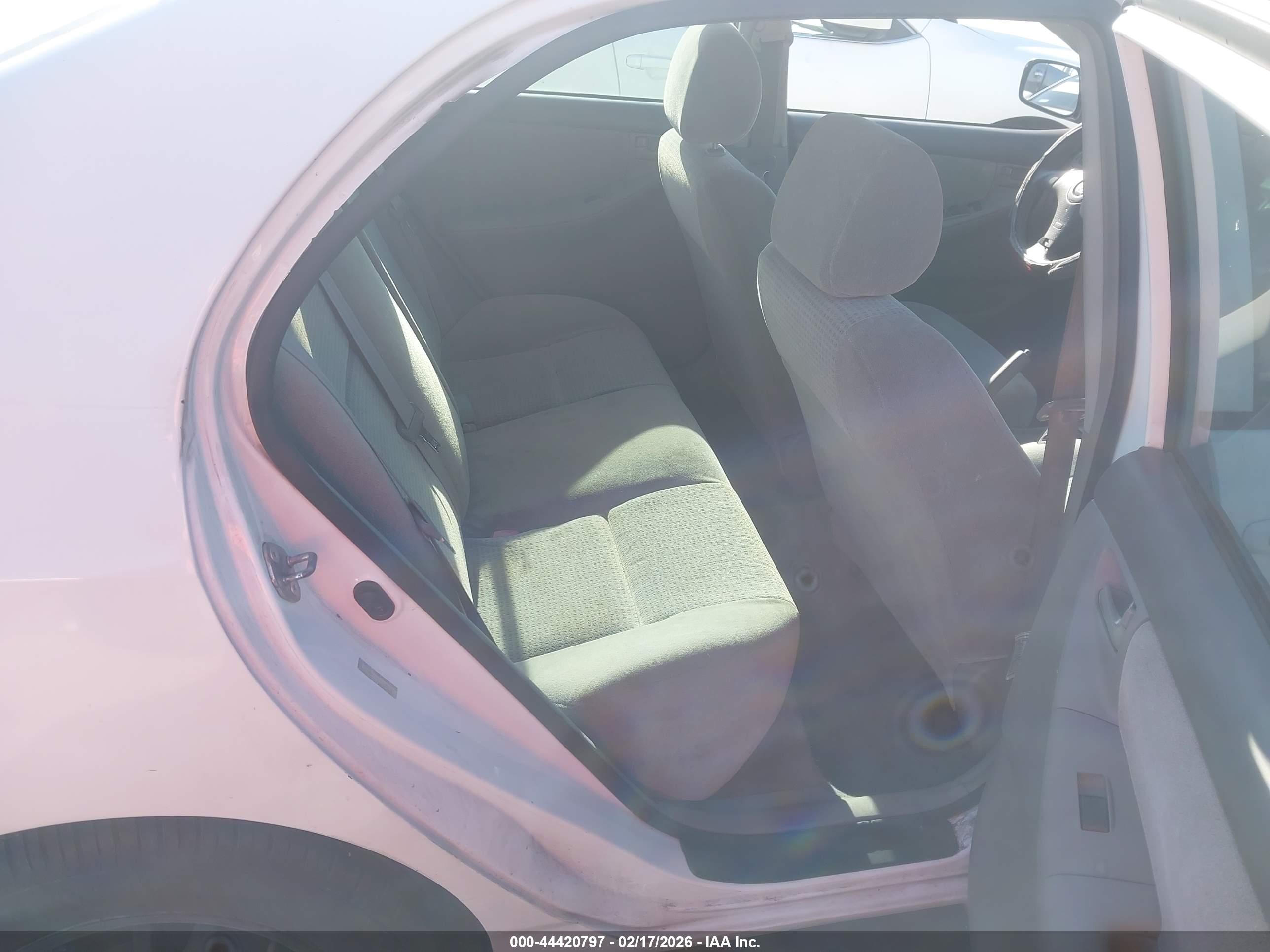 TOYOTA COROLLA image 8