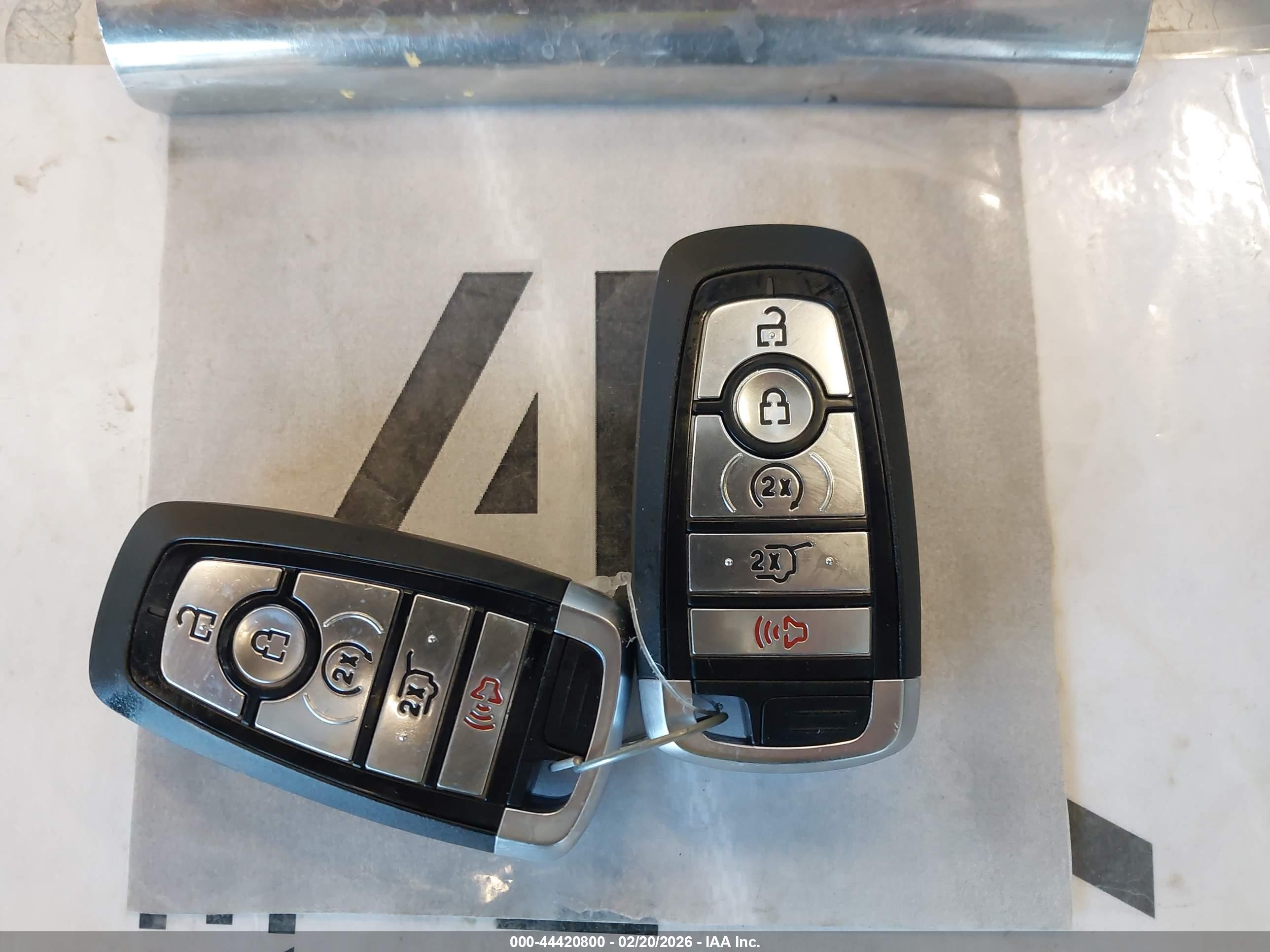 FORD ESCAPE image 11