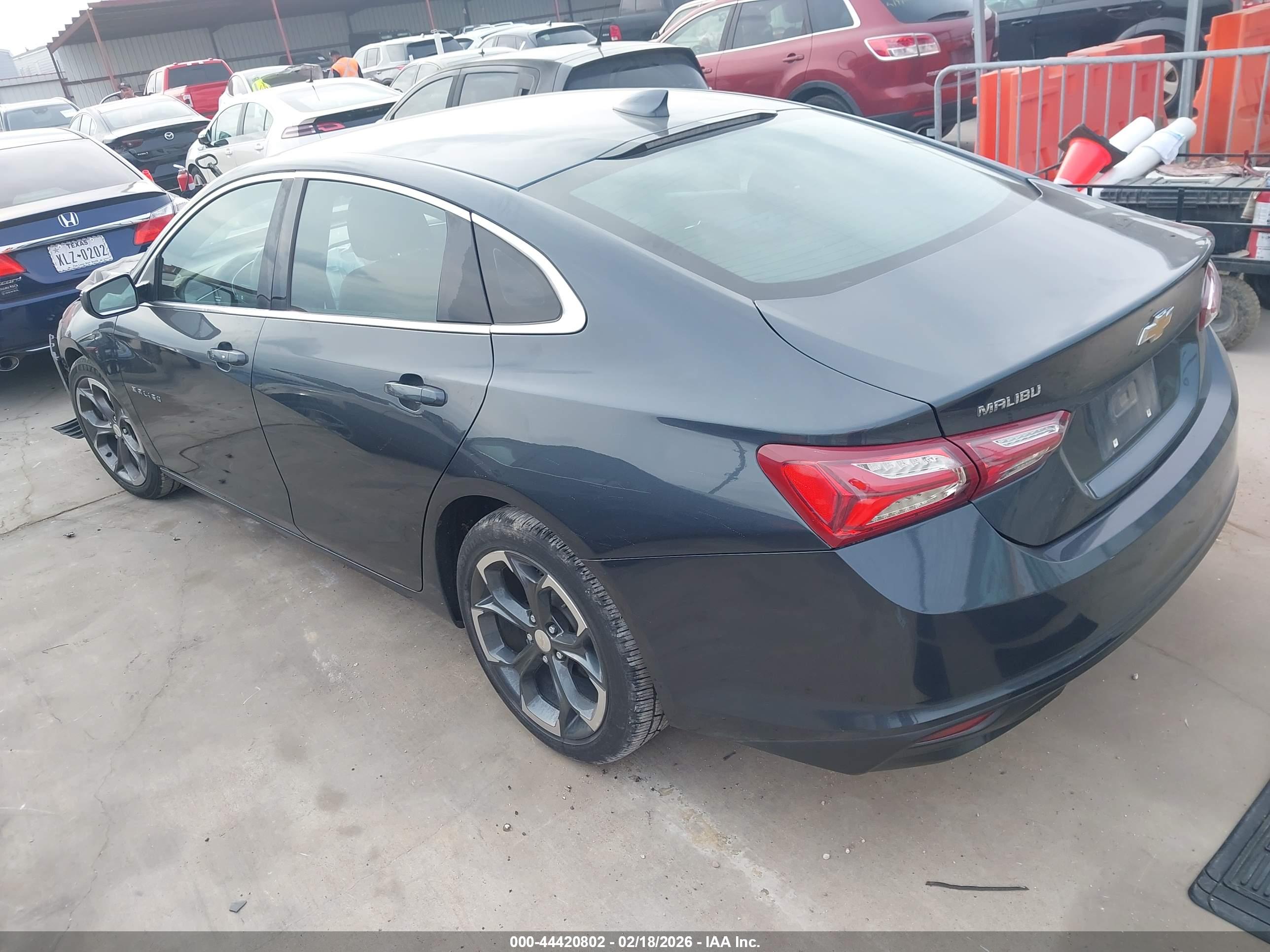 CHEVROLET MALIBU image 3