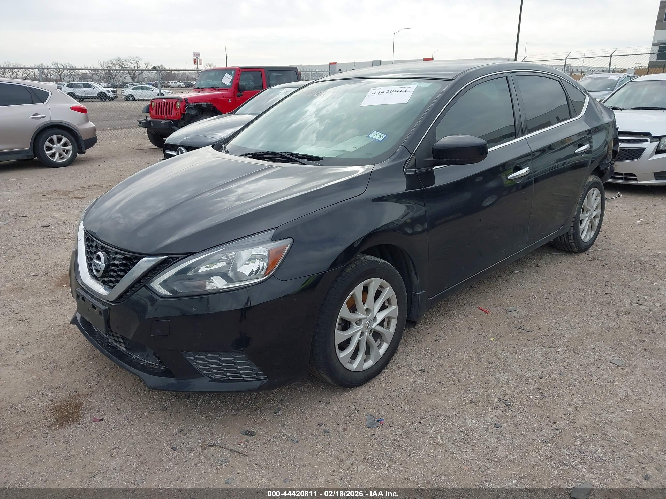 NISSAN SENTRA image 2