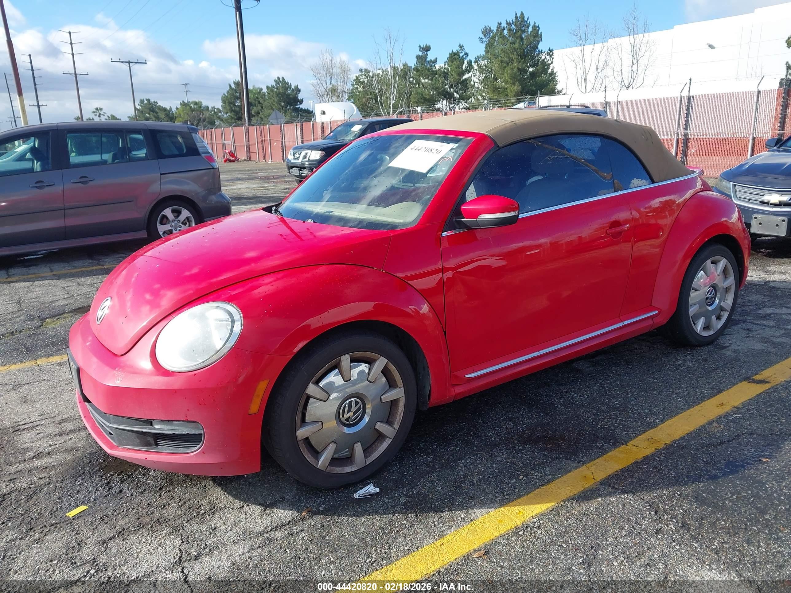VOLKSWAGEN BEETLE image 2