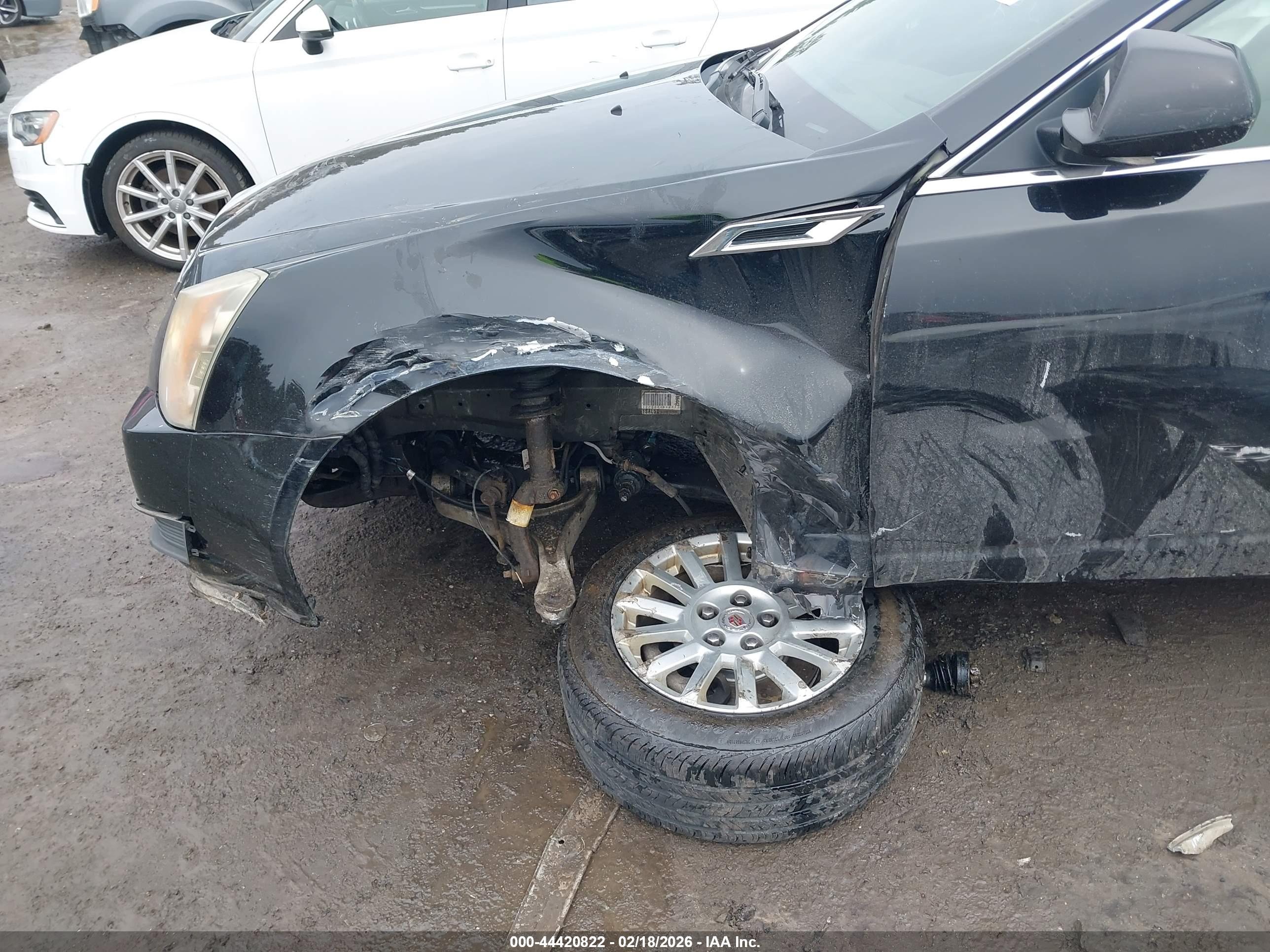 CADILLAC CTS image 6
