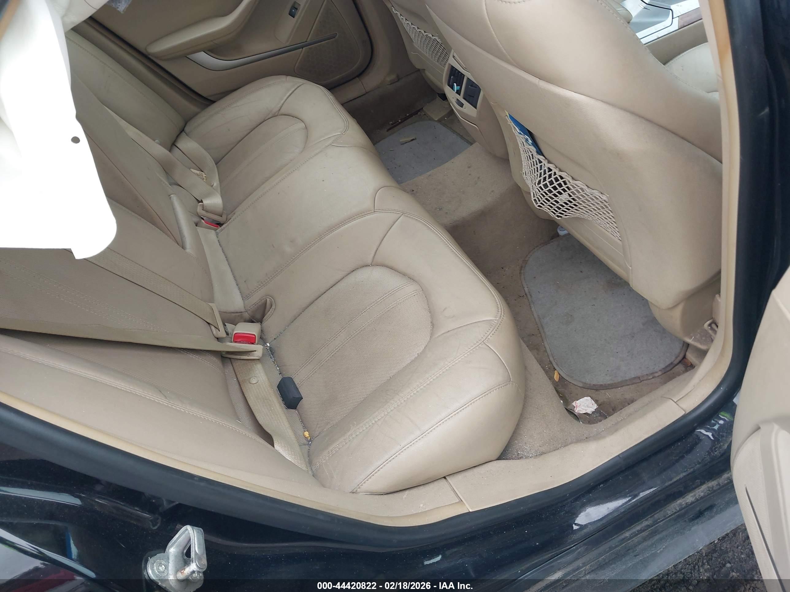 CADILLAC CTS image 8