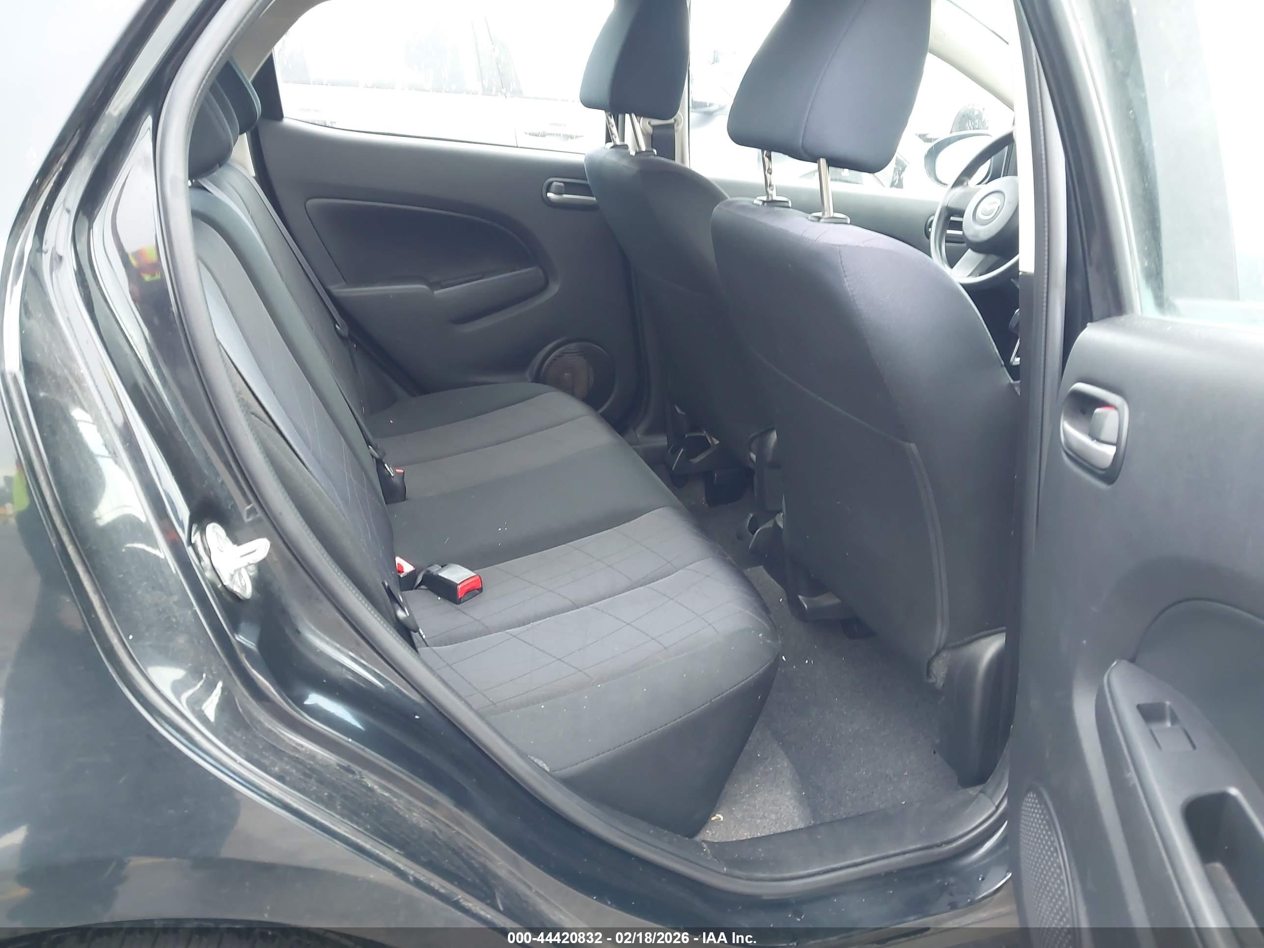 MAZDA MAZDA2 image 8