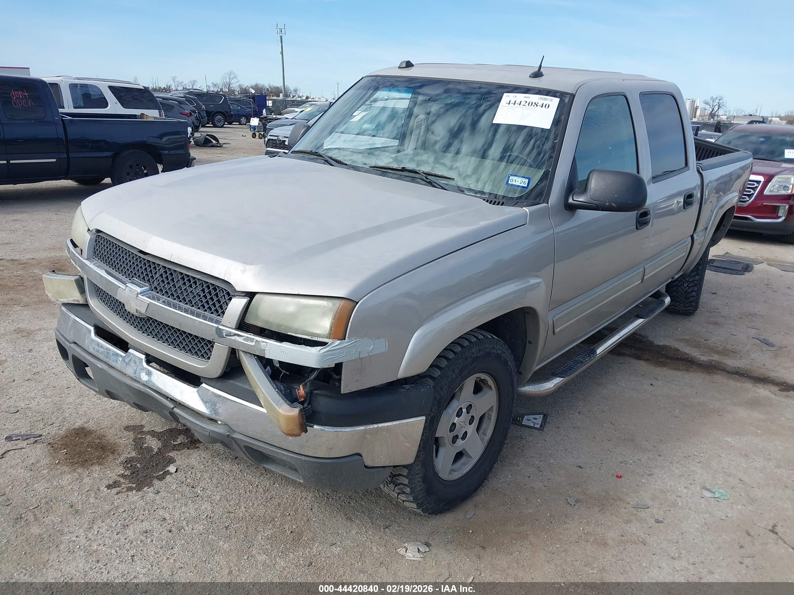 CHEVROLET SILVERADO image 2
