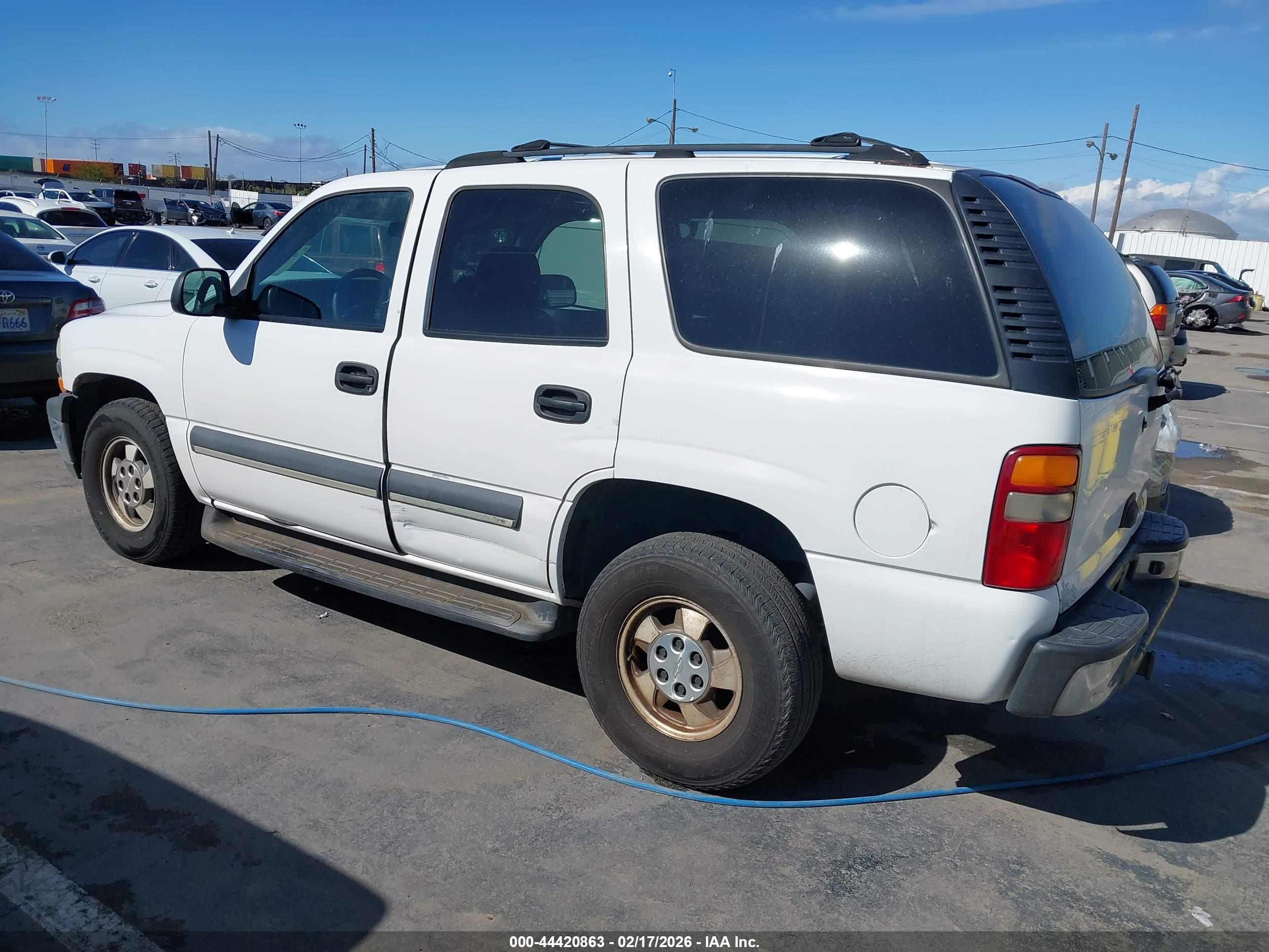 CHEVROLET TAHOE image 3
