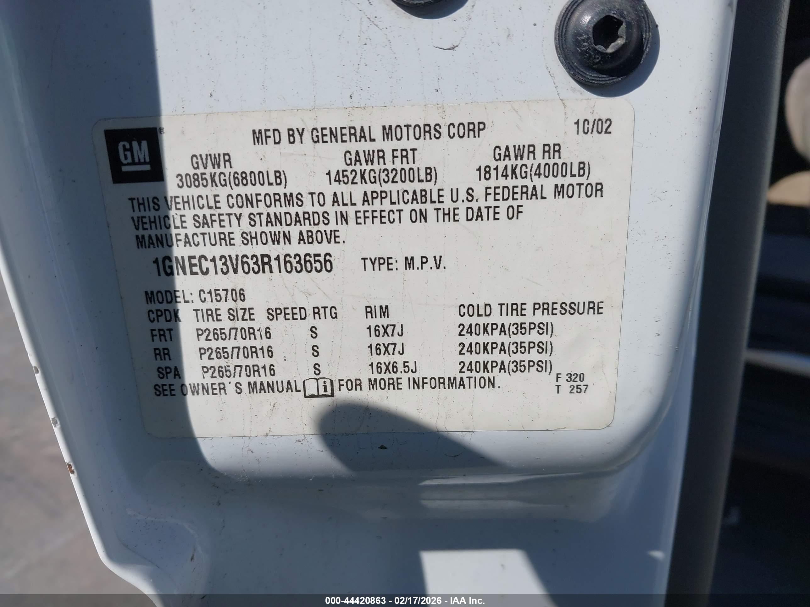 CHEVROLET TAHOE image 9