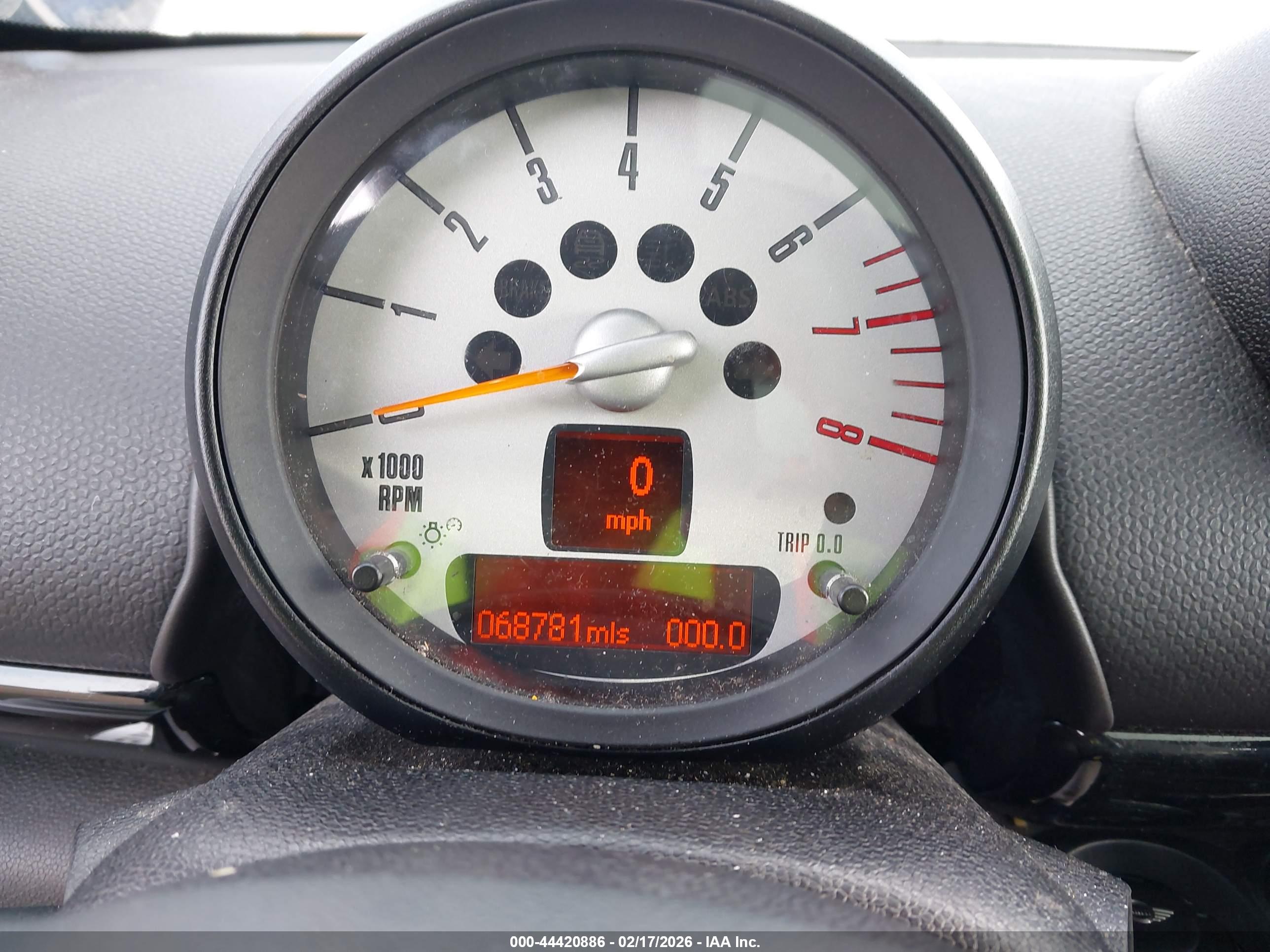 MINI COUNTRYMAN image 7