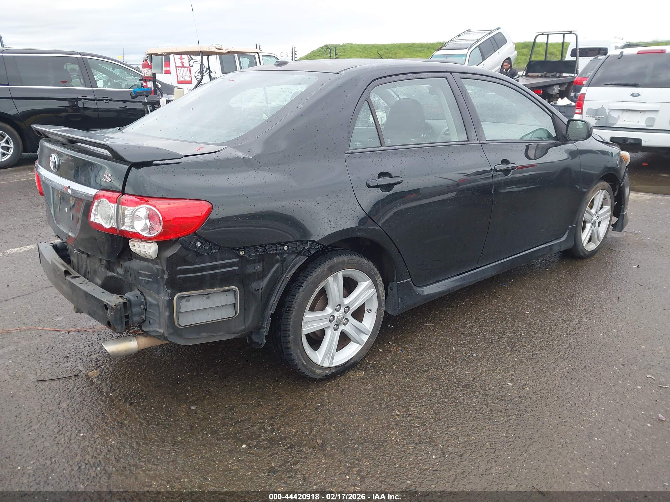 TOYOTA COROLLA image 4