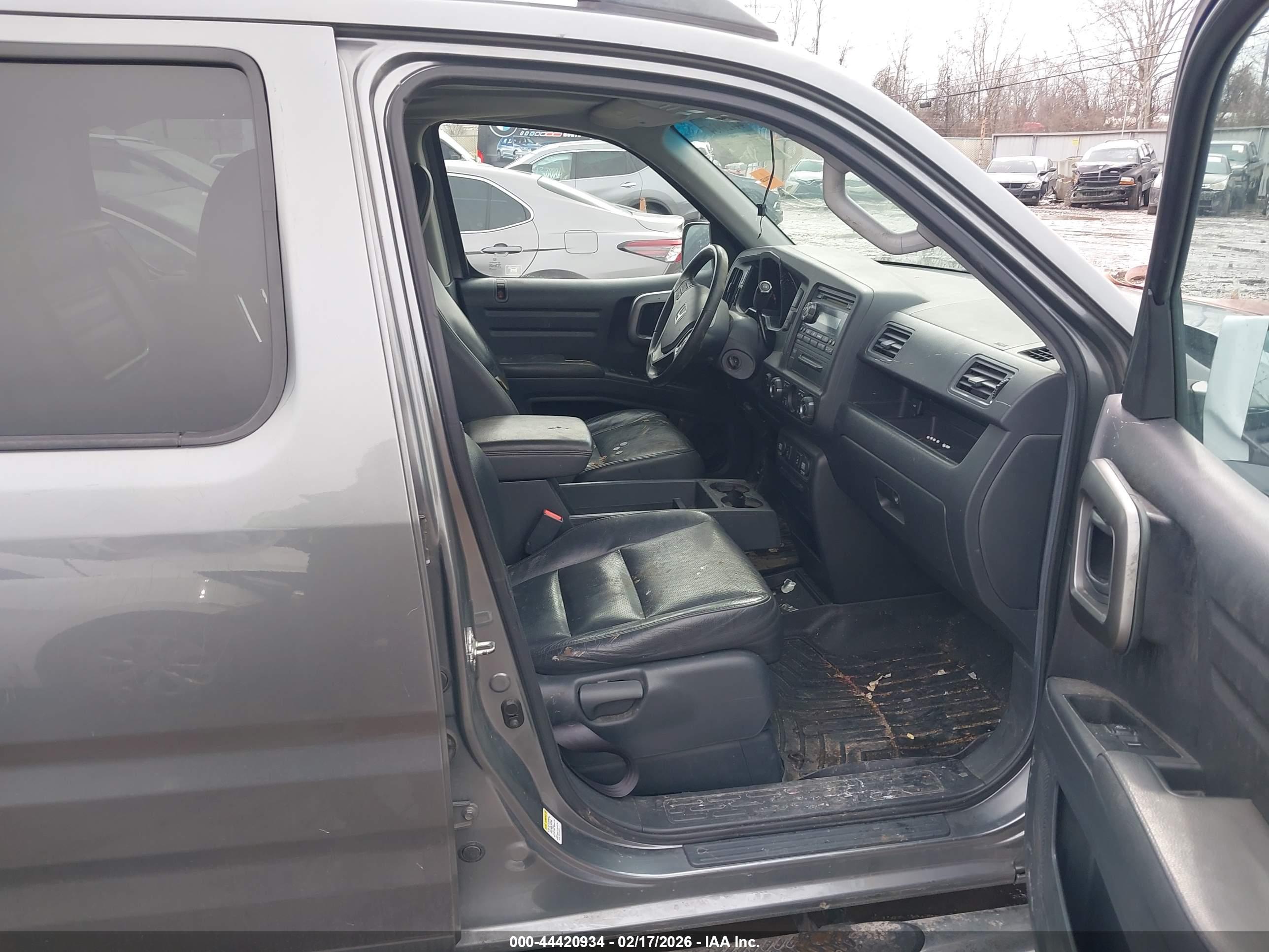 HONDA RIDGELINE image 5