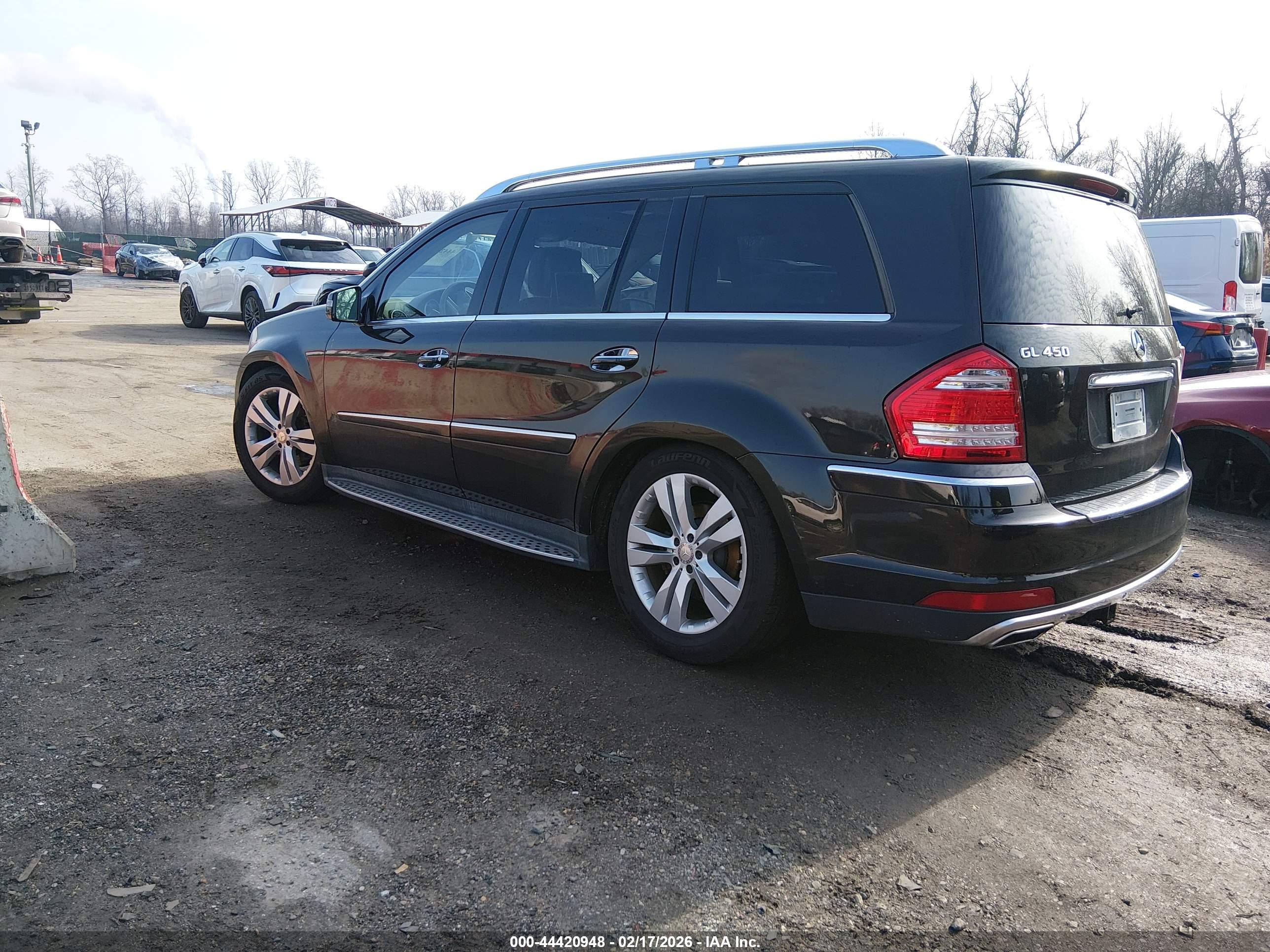 MERCEDES-BENZ GL image 3