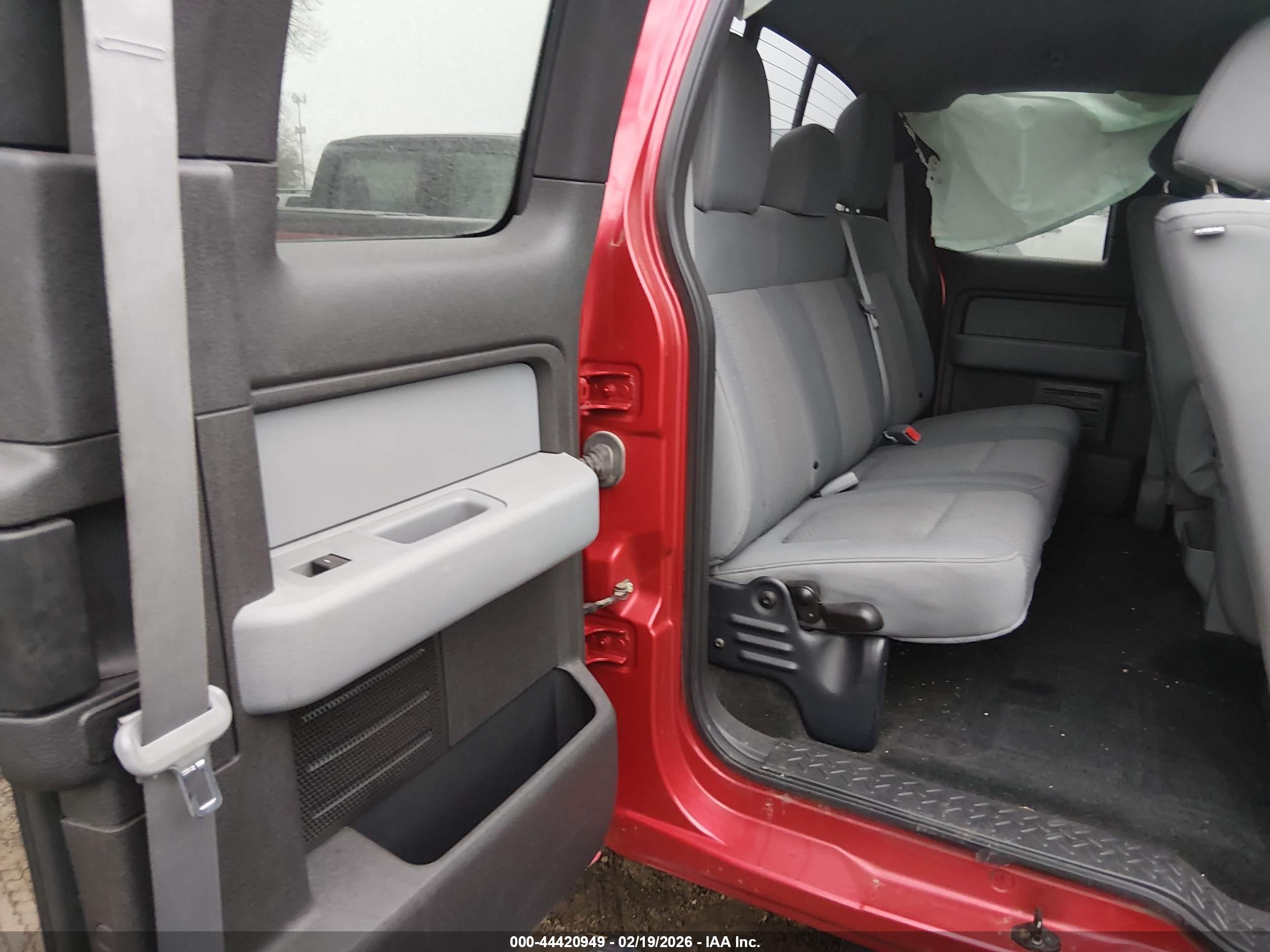 FORD F-150 image 8