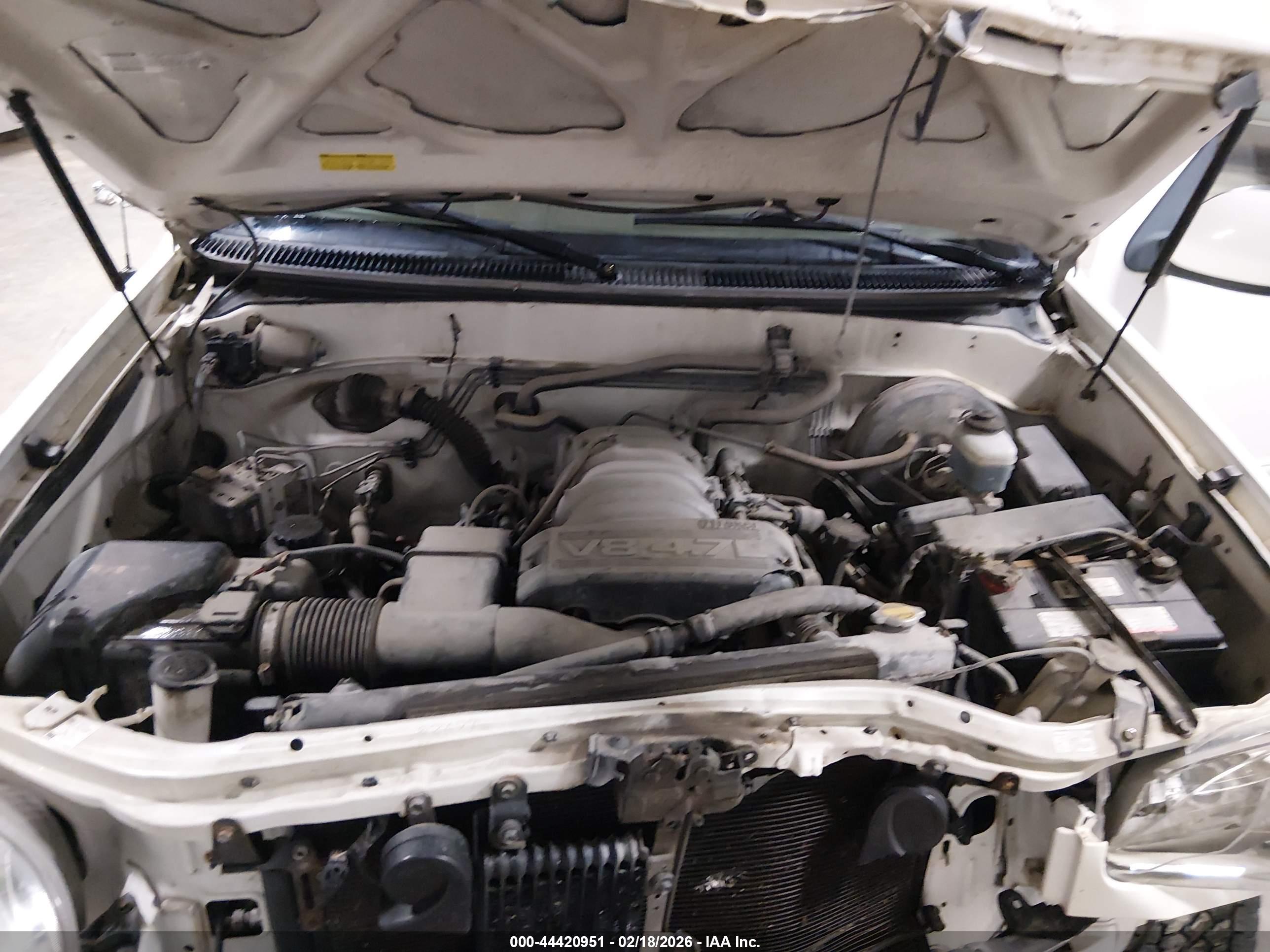 TOYOTA TUNDRA image 10