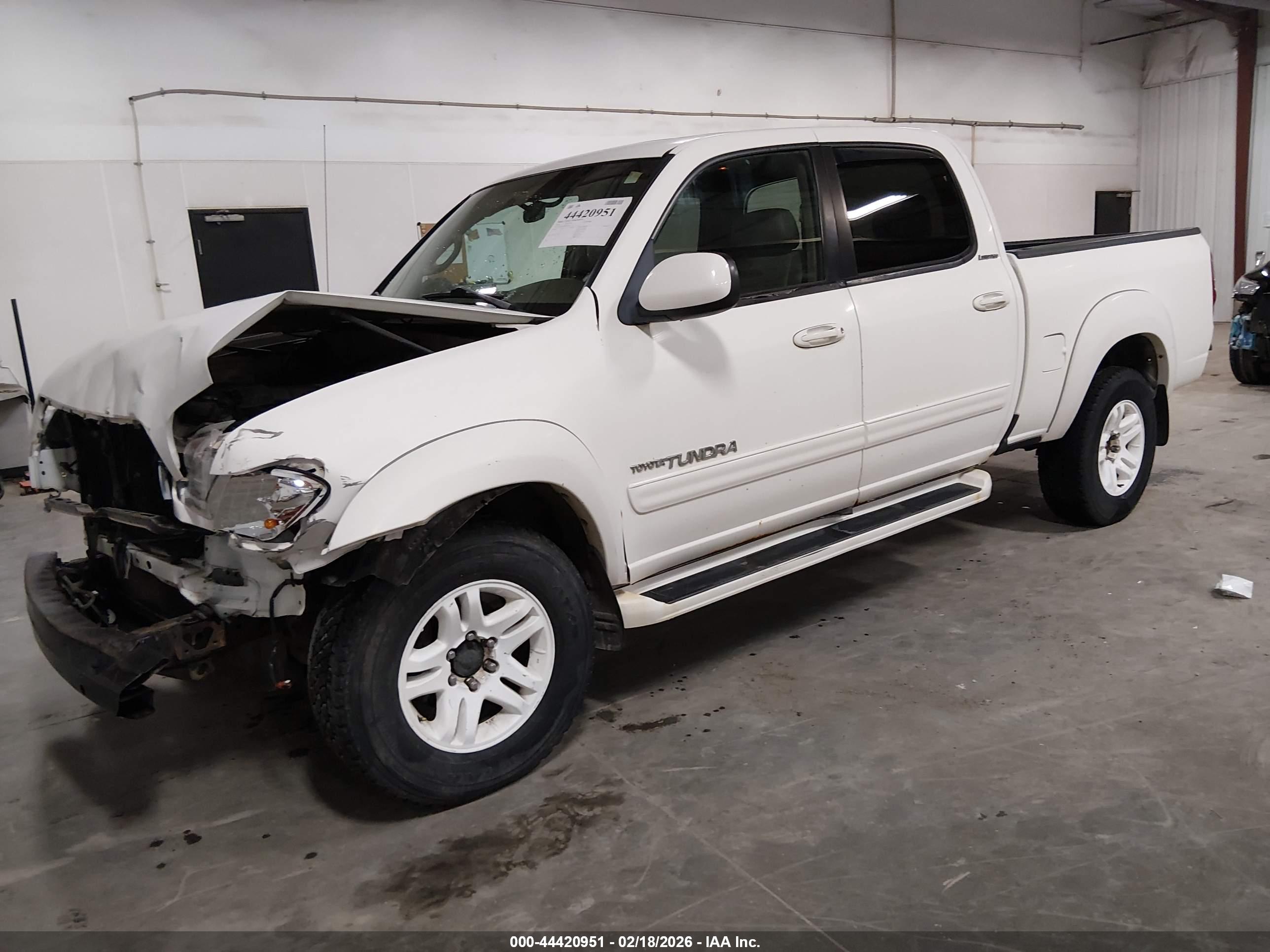 TOYOTA TUNDRA image 2