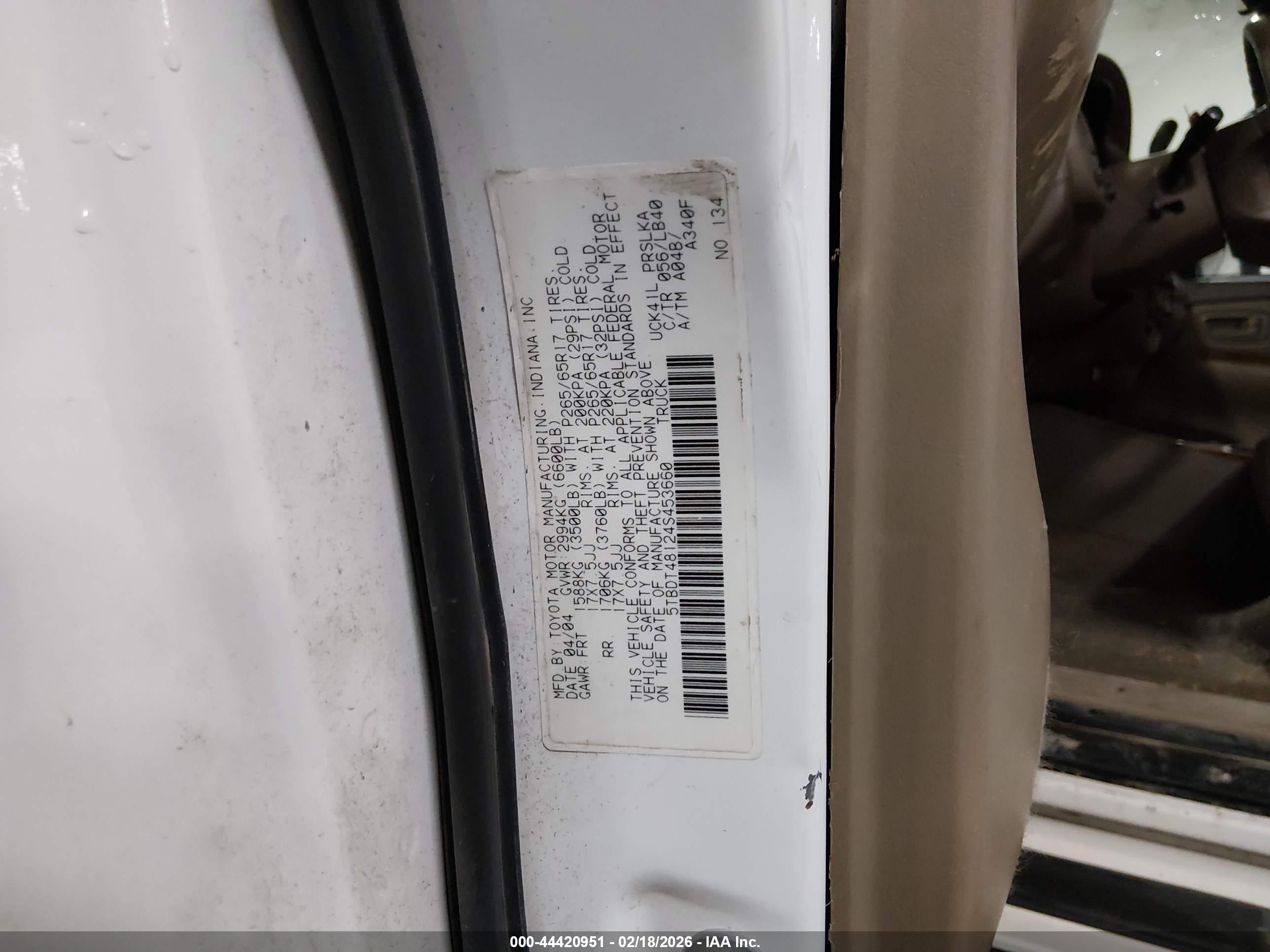TOYOTA TUNDRA image 9