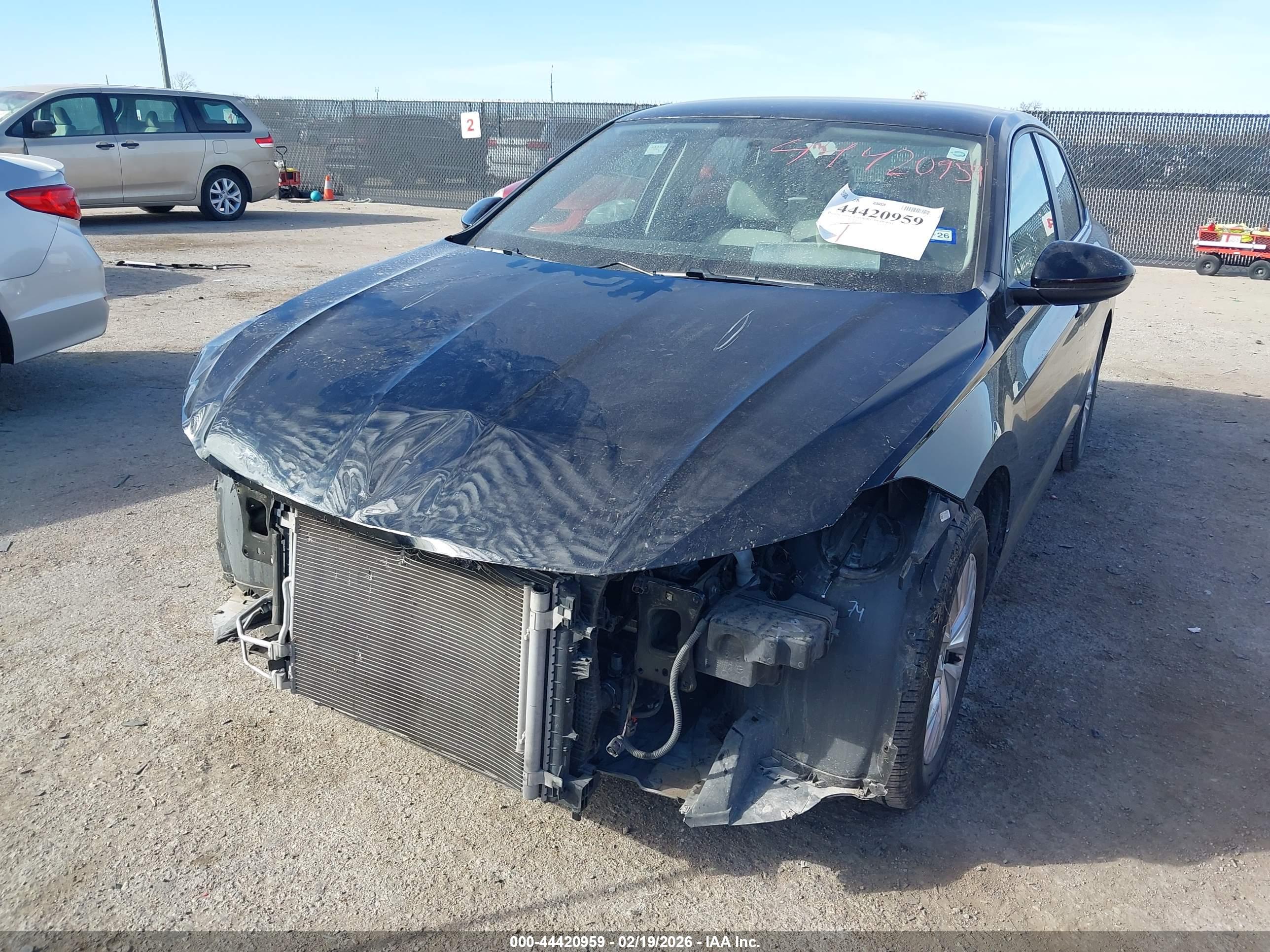 VOLKSWAGEN JETTA image 2