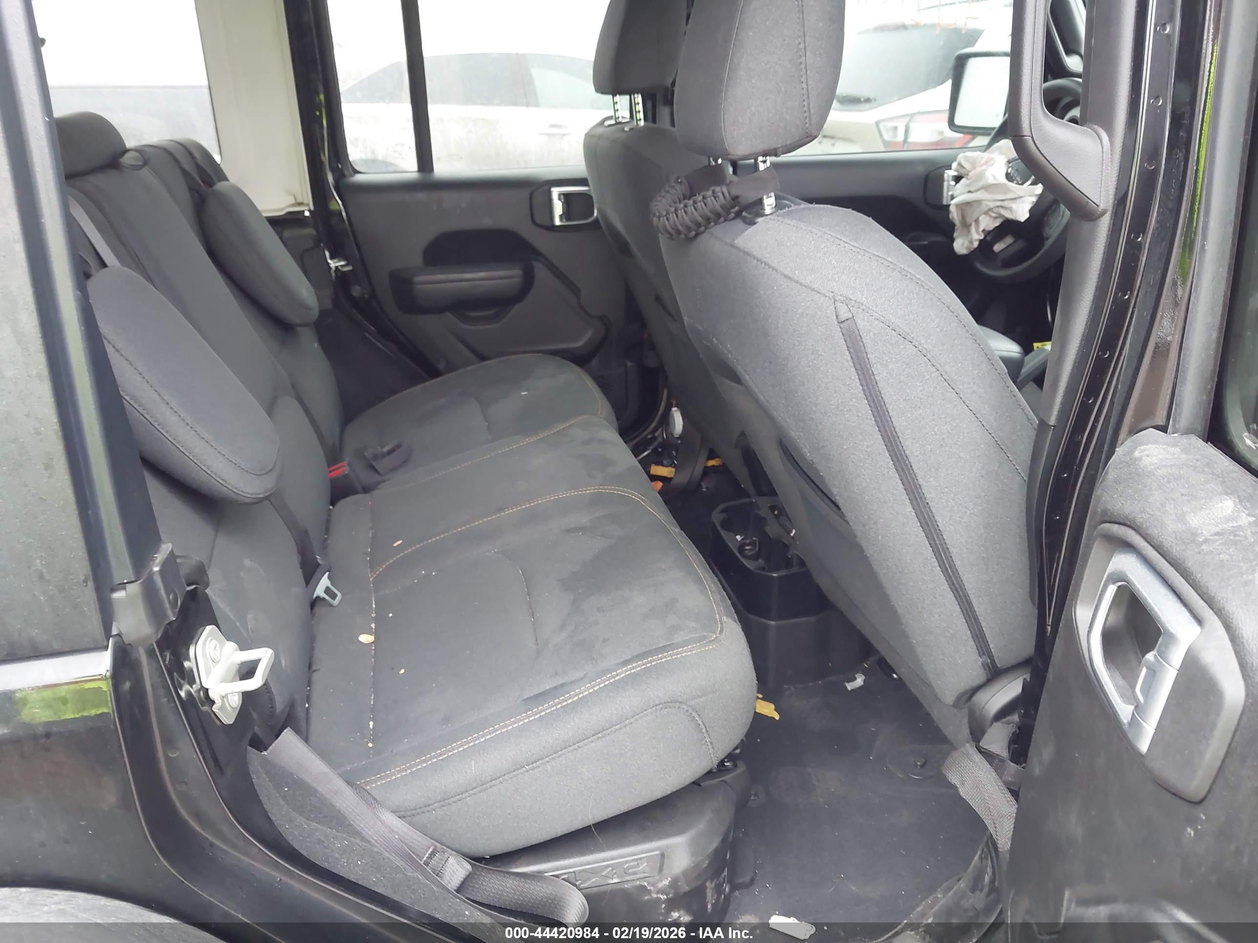 JEEP WRANGLER image 8