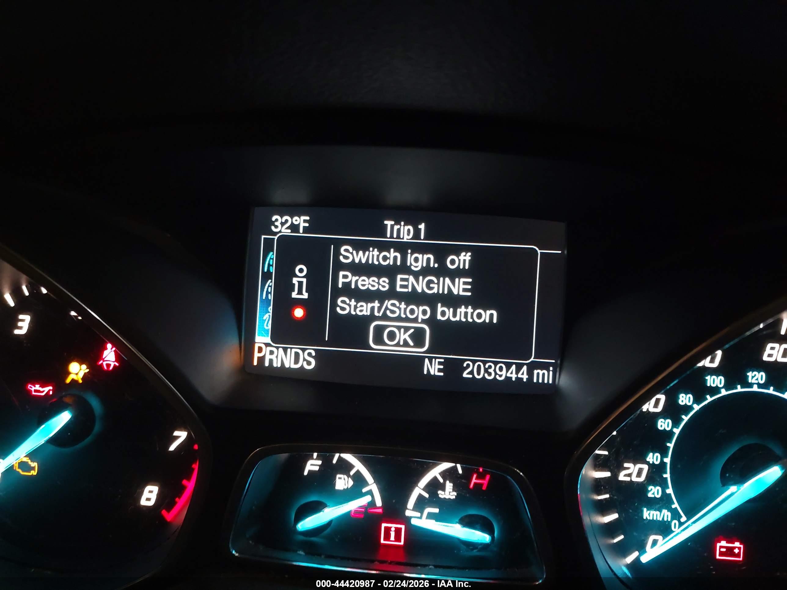 FORD ESCAPE image 7