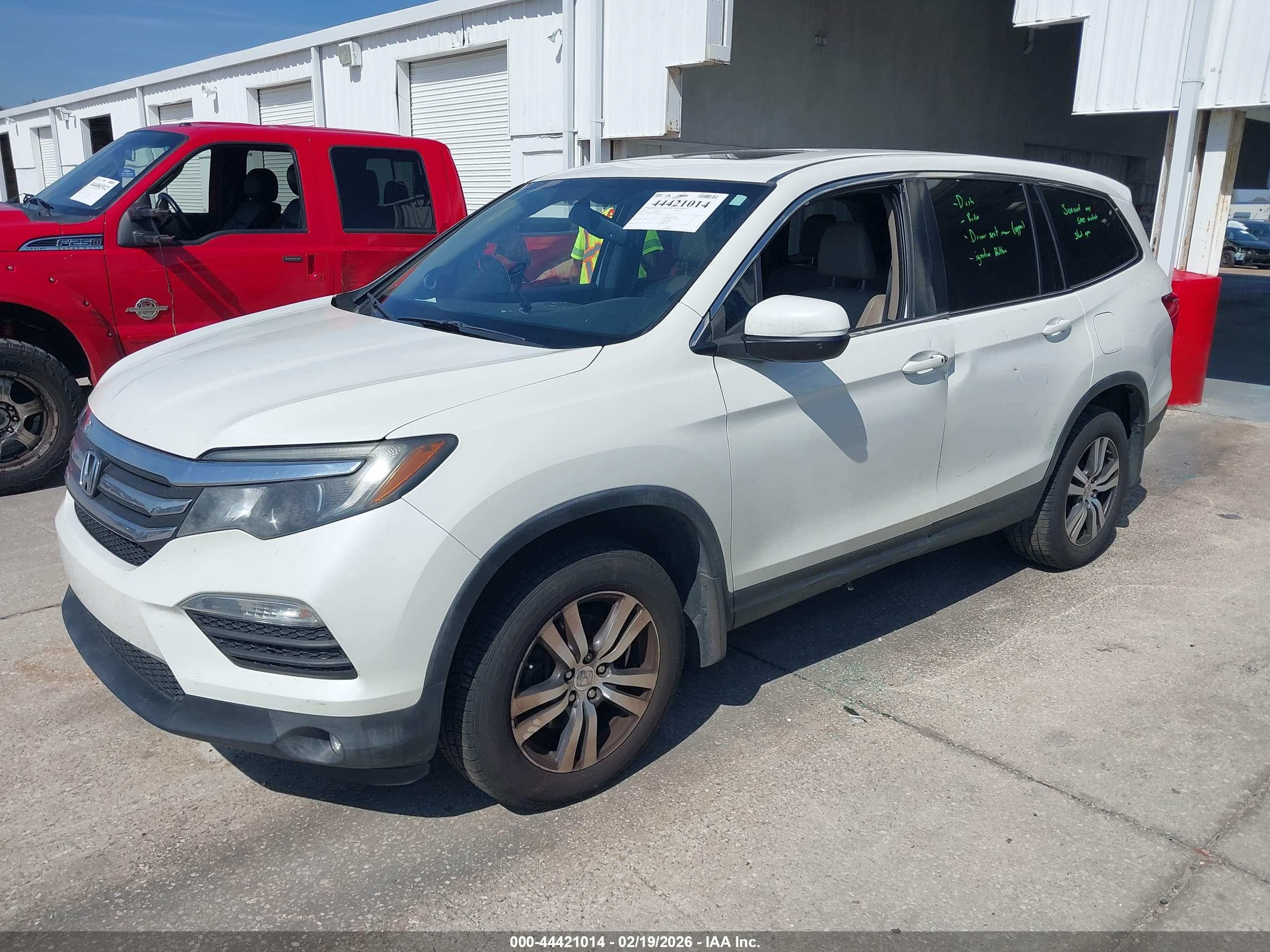HONDA PILOT image 2