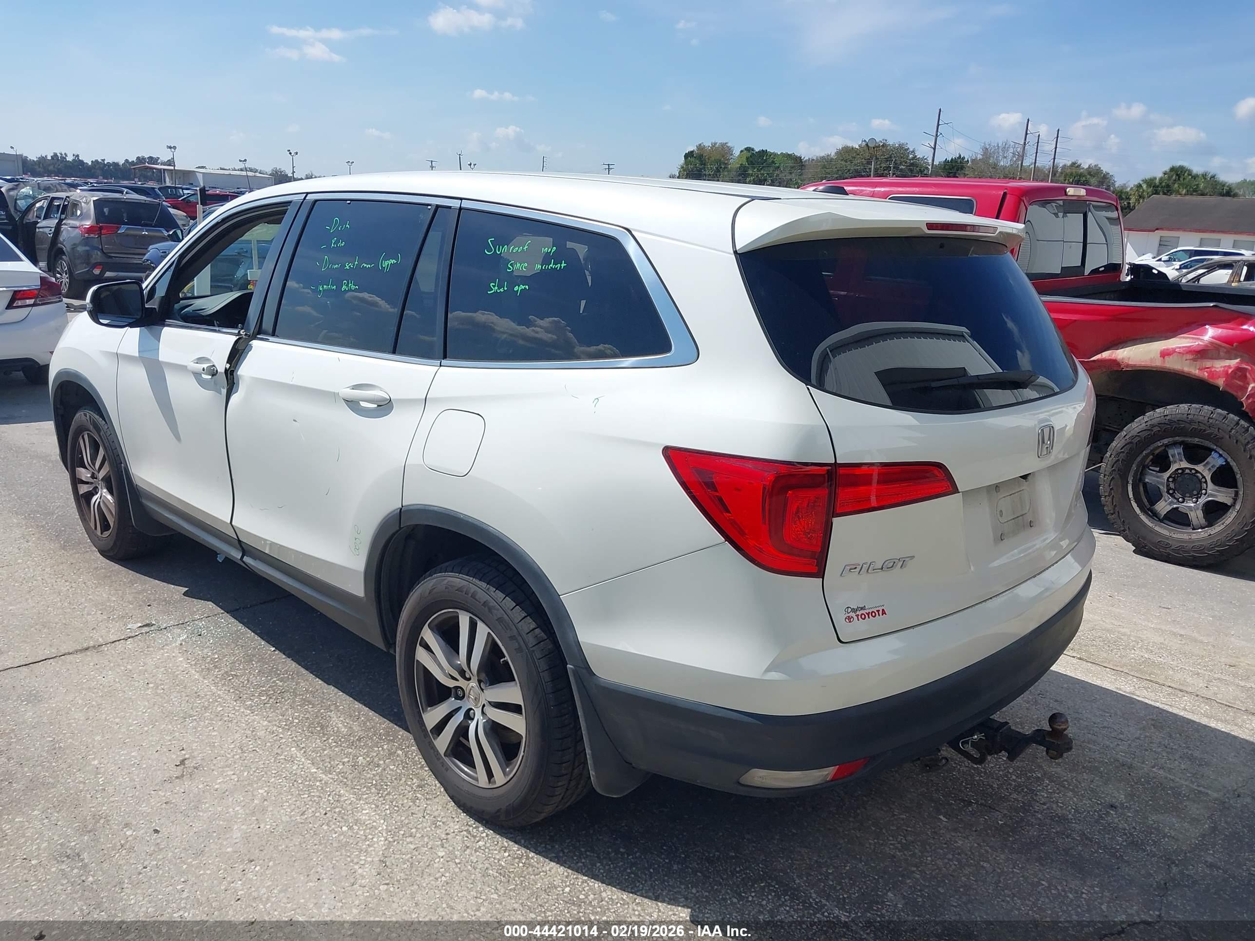 HONDA PILOT image 3