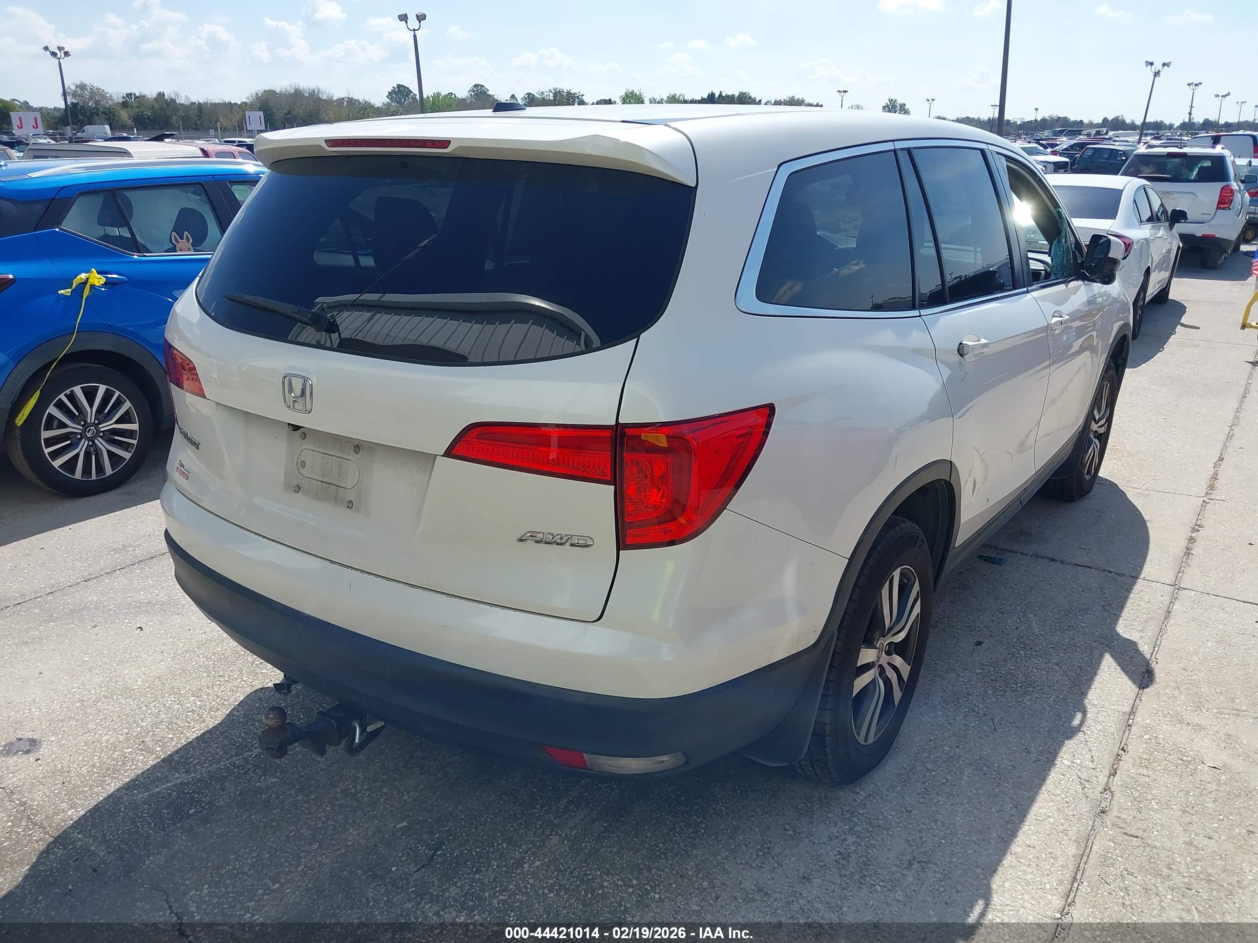 HONDA PILOT image 4