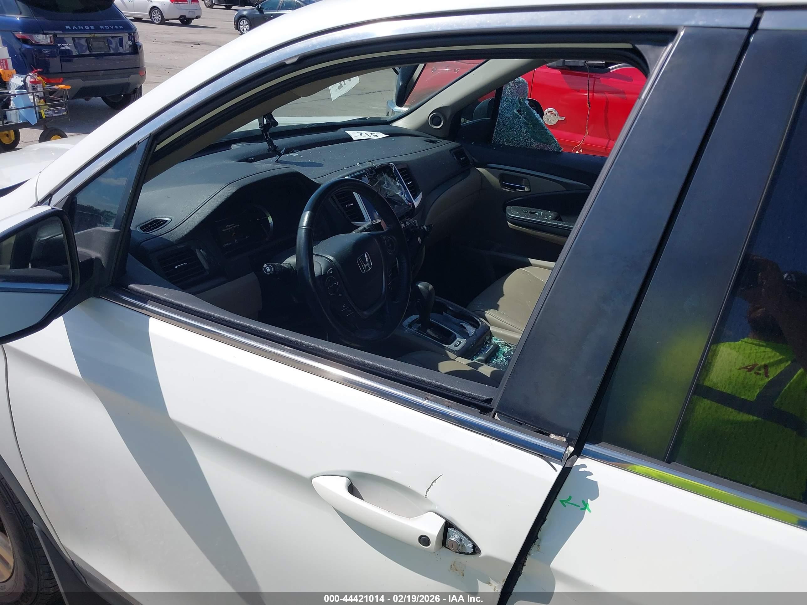 HONDA PILOT image 6