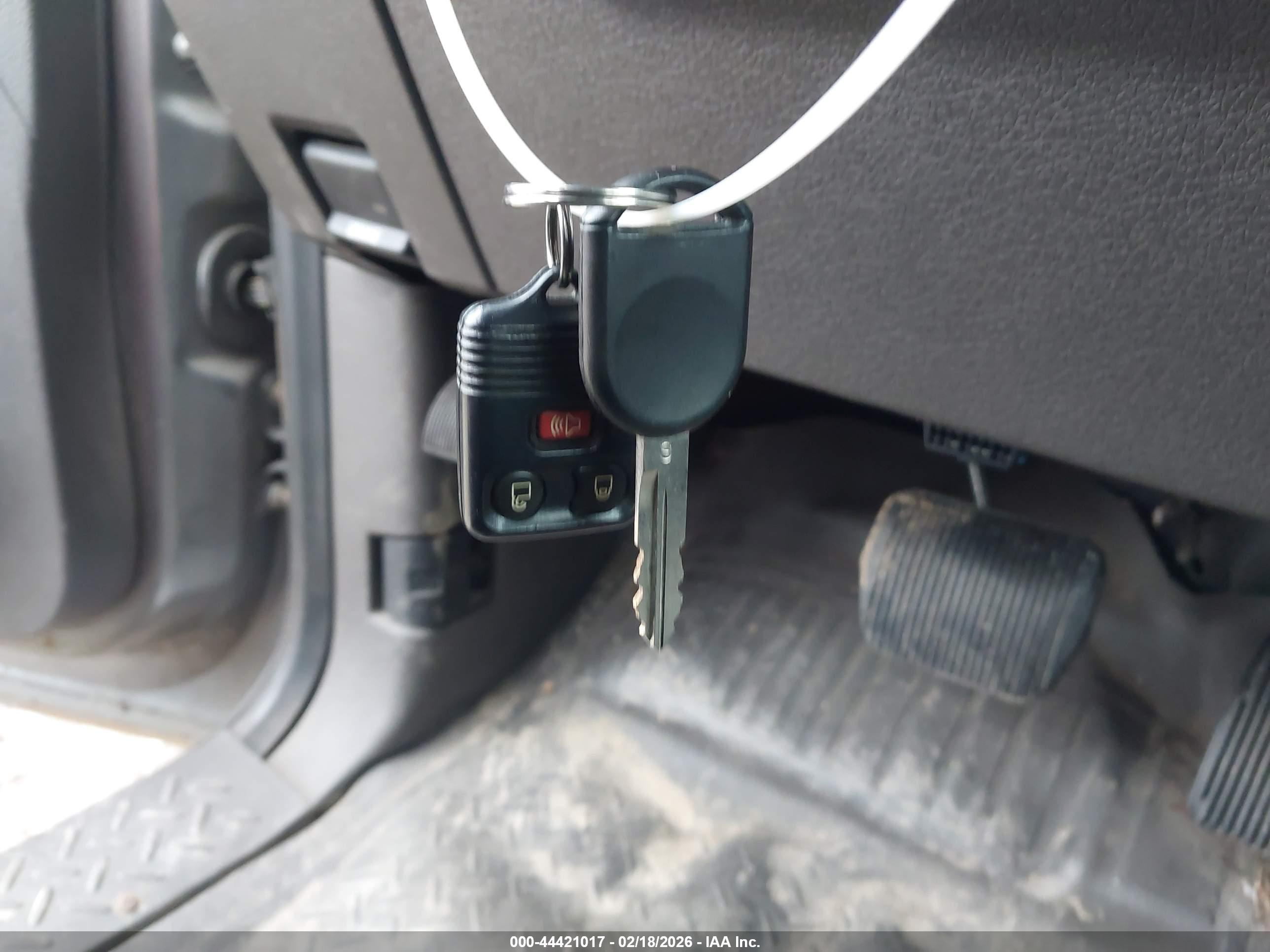 FORD F-150 image 11