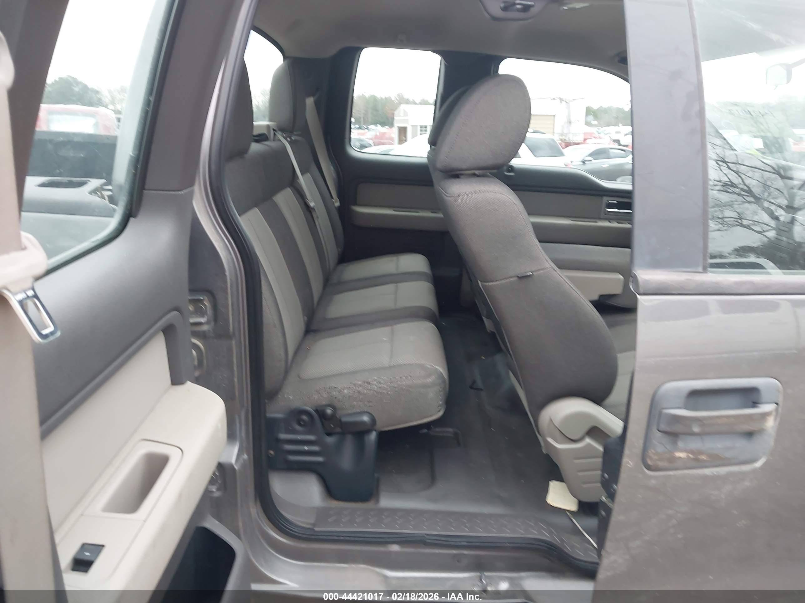 FORD F-150 image 8