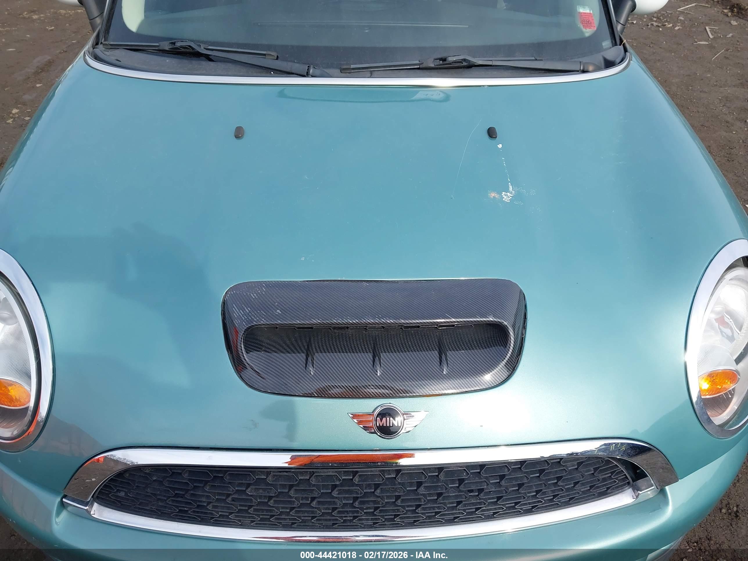 MINI COOPER image 6