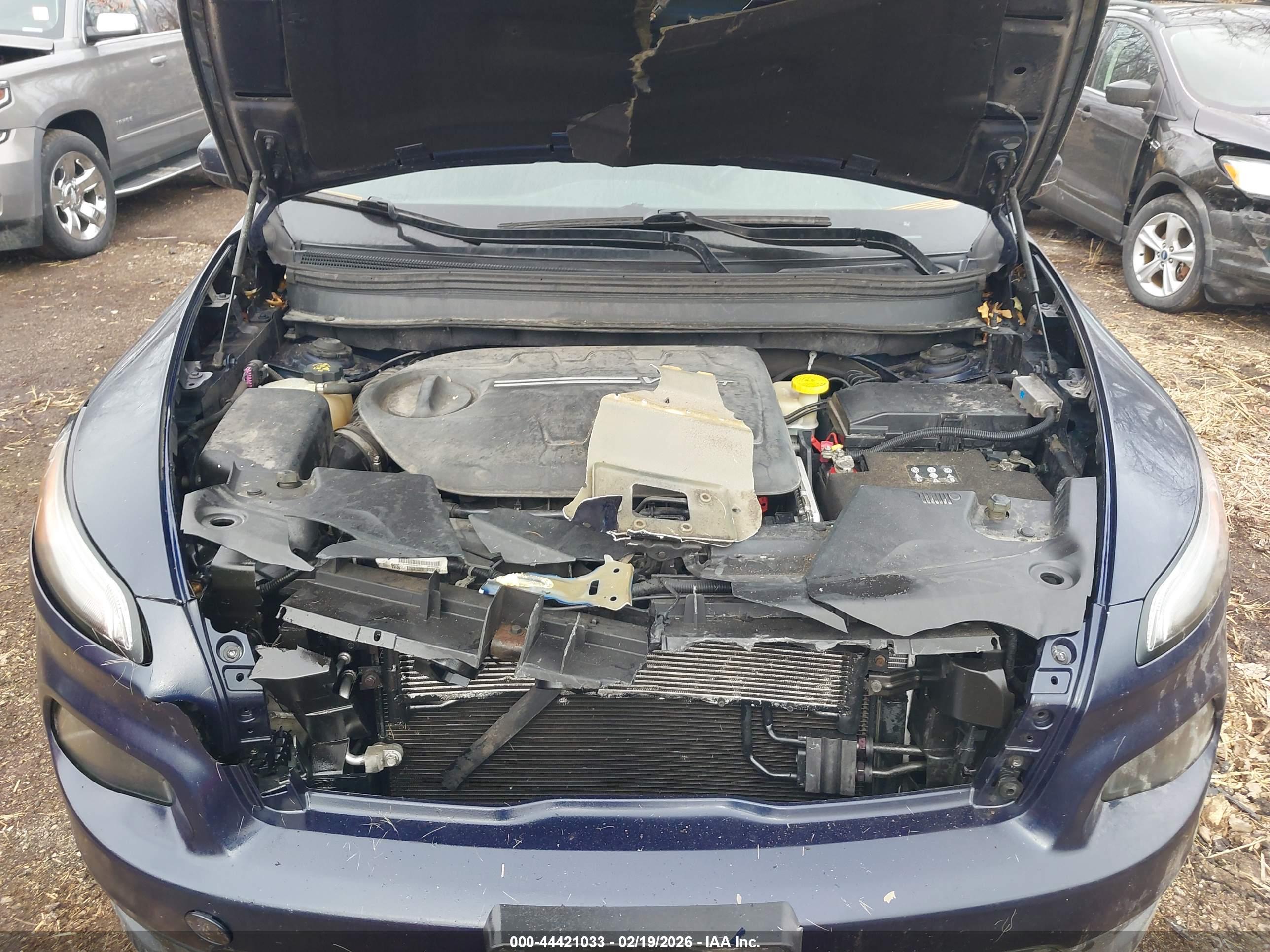 JEEP CHEROKEE image 10